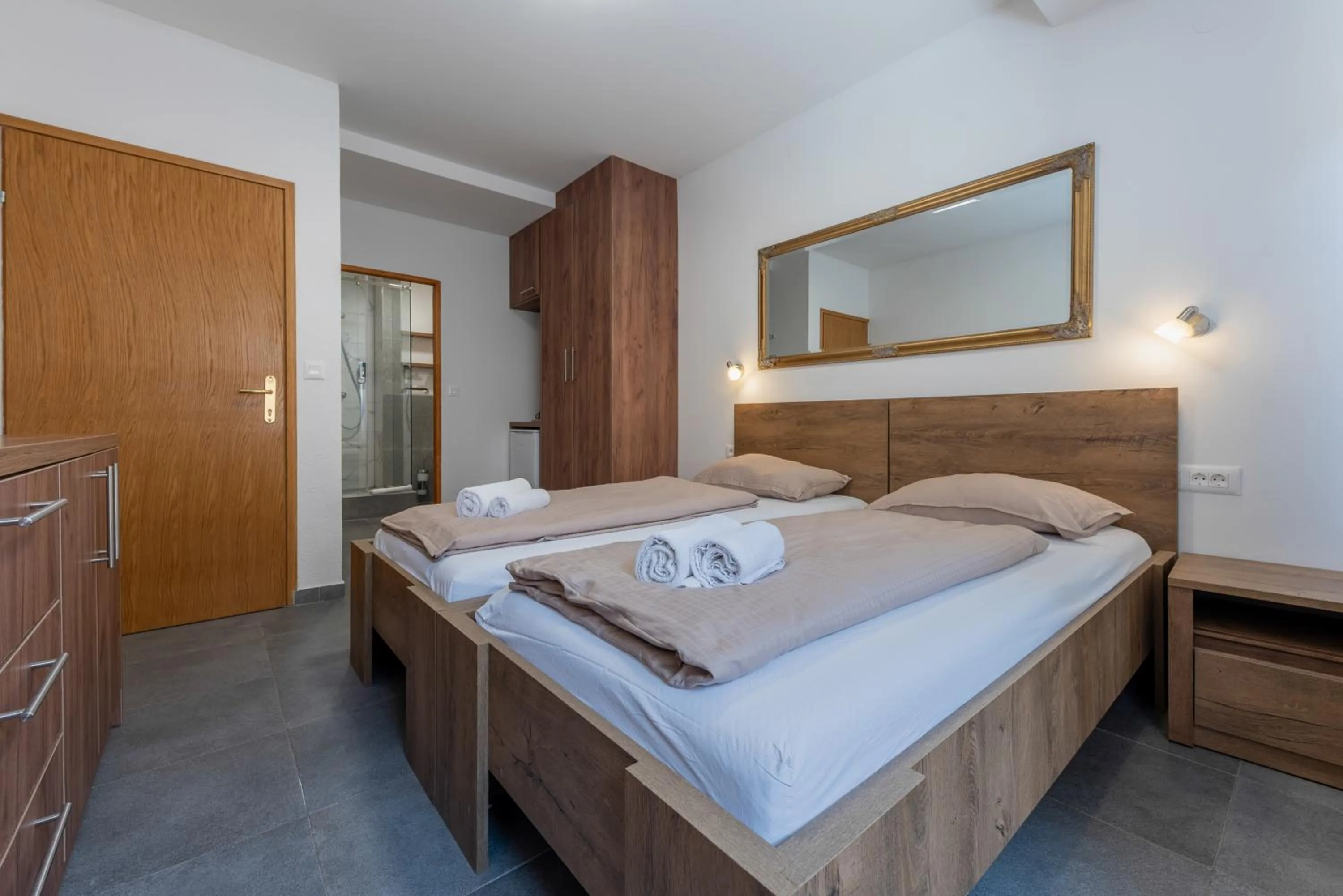 Photo of the whole room, Bed in Aparthotel Plat