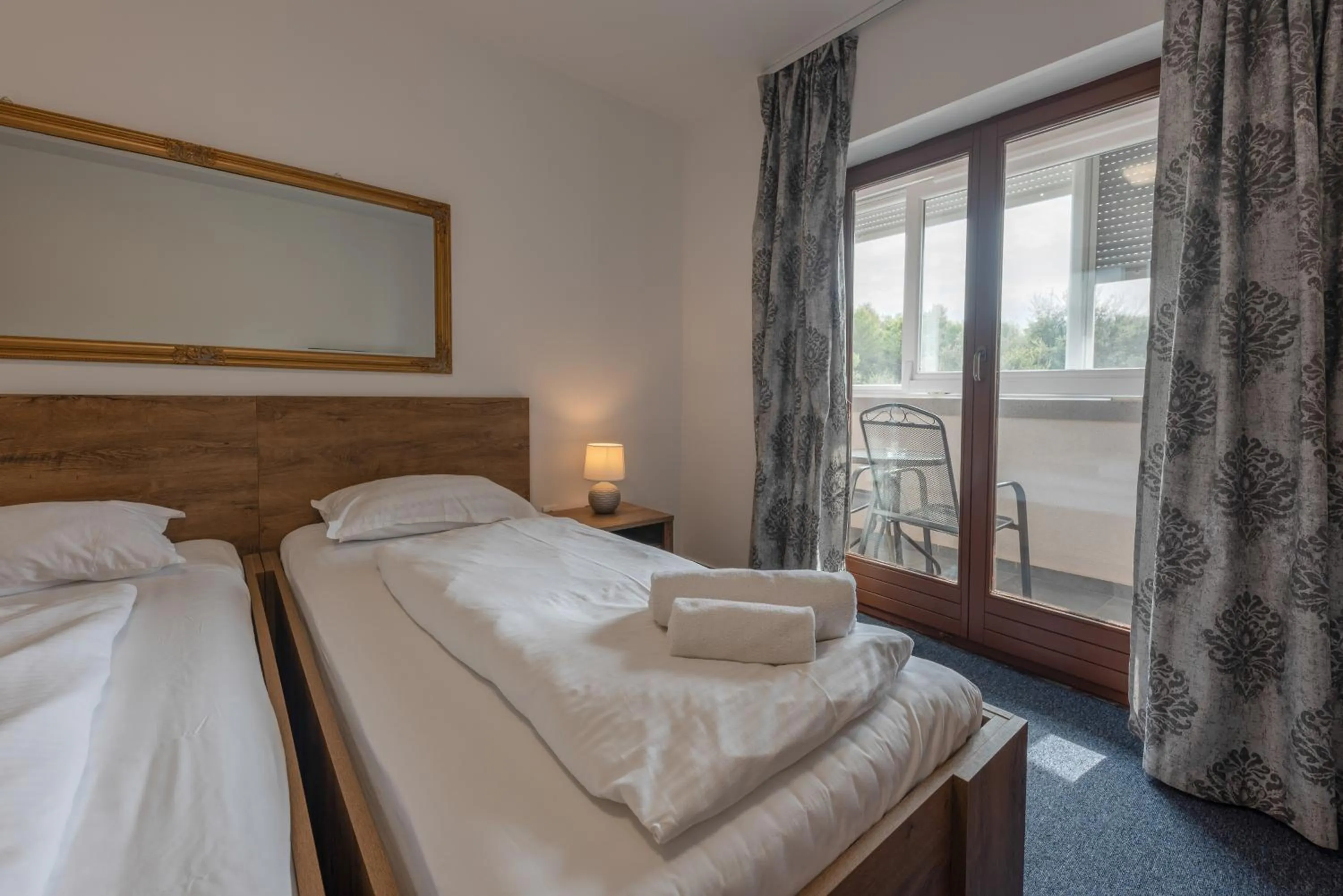 View (from property/room), Bed in Aparthotel Plat