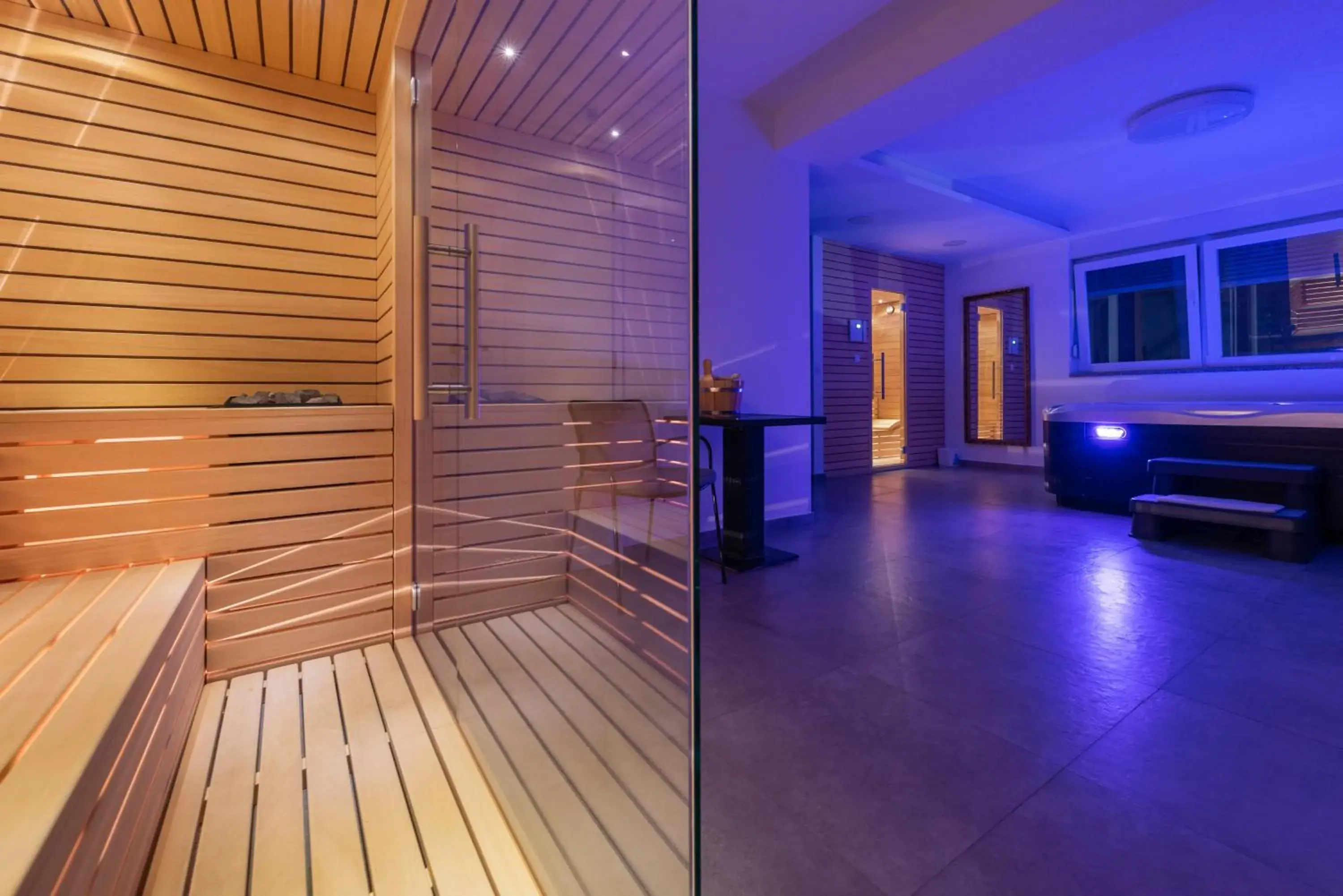 Sauna, Bed in Aparthotel Plat Sauna, Bed in Aparthotel Plat