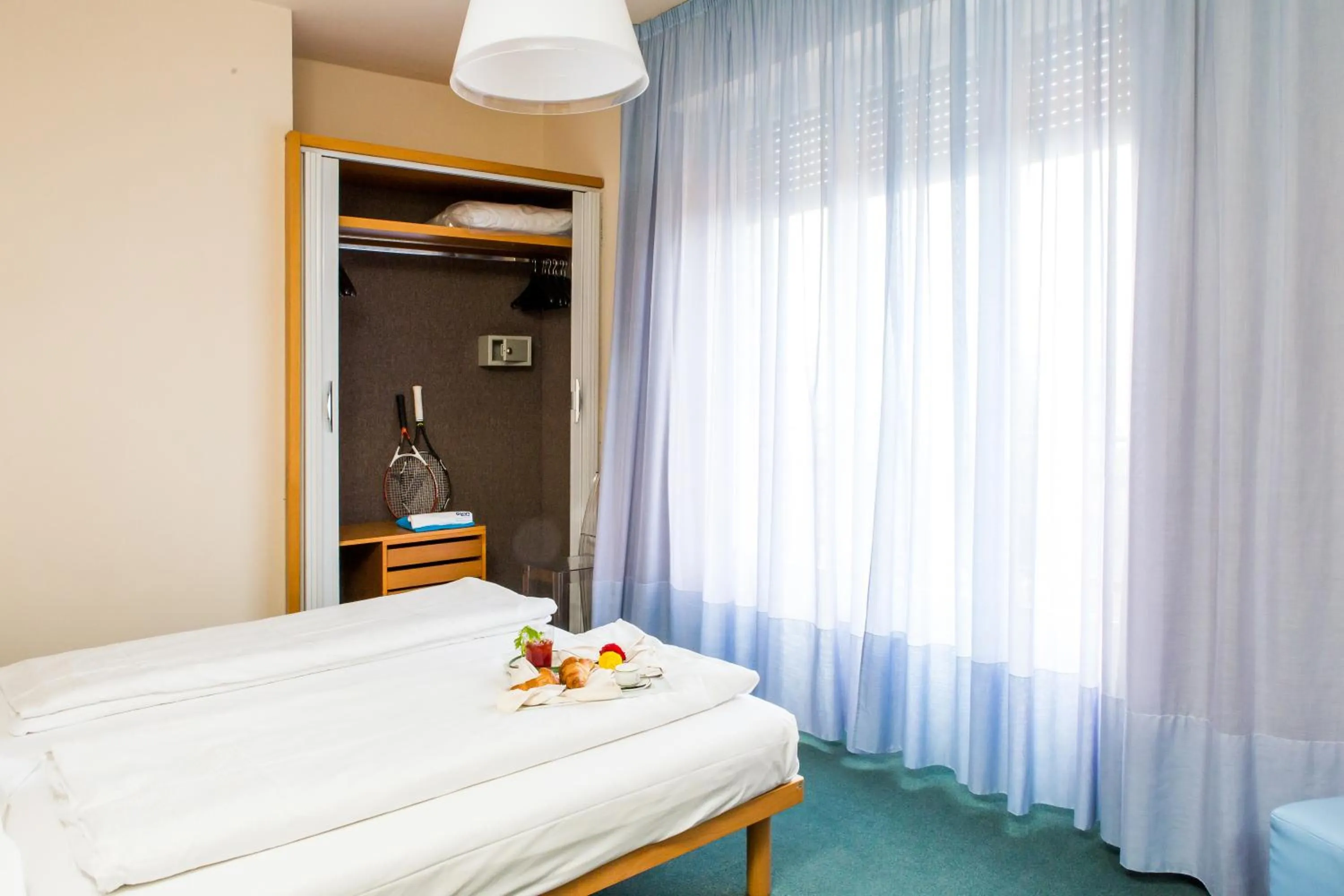 Photo of the whole room, Bed in Club Hotel Olivi - Tennis Center