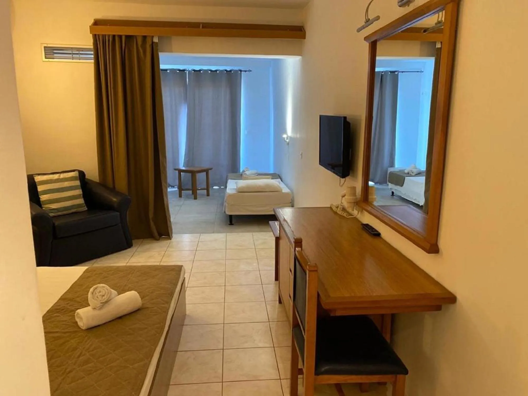 Photo of the whole room, Bed in Cyprotel Faliraki