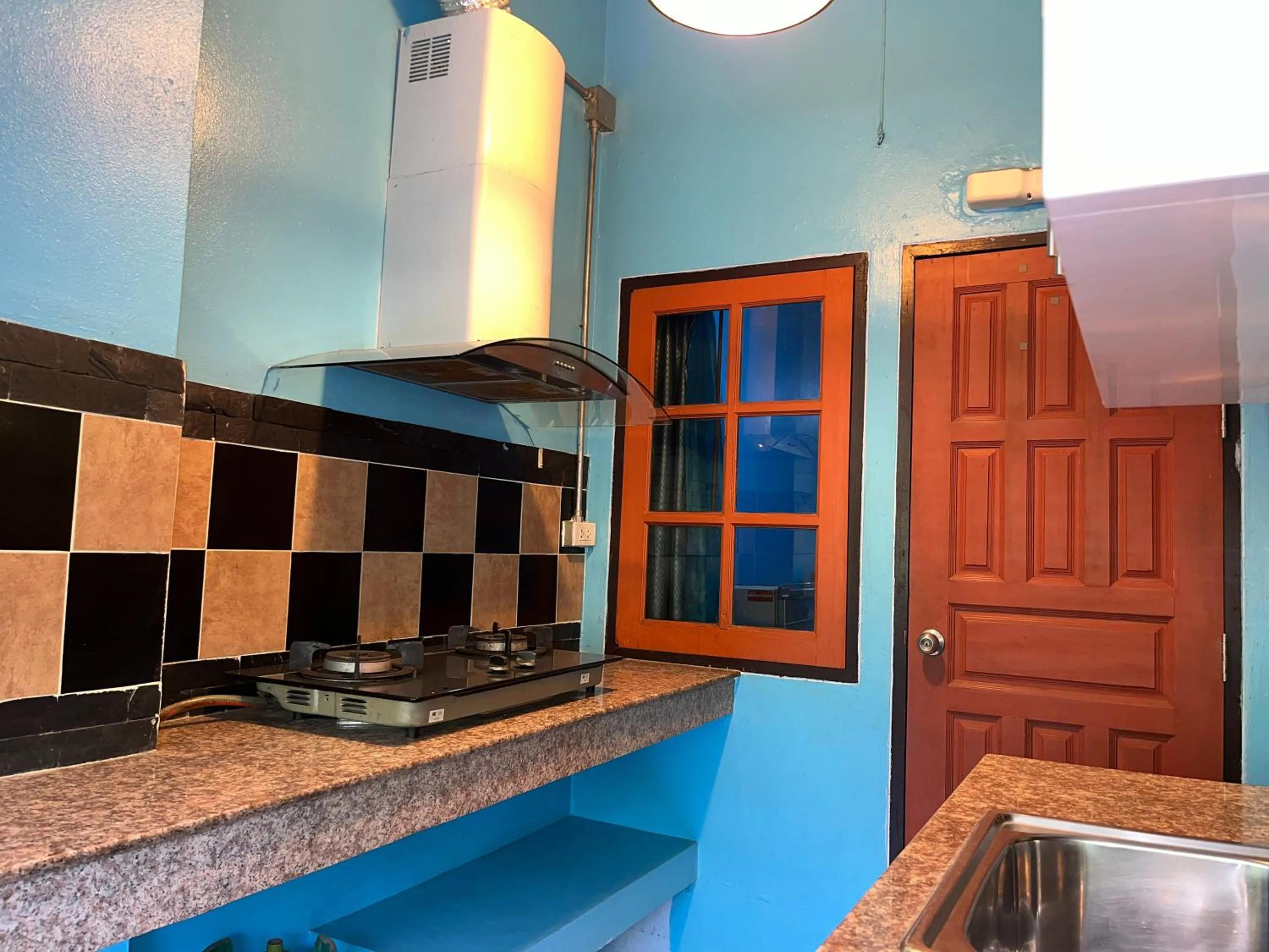 Kitchen or kitchenette in OSHO Lover's