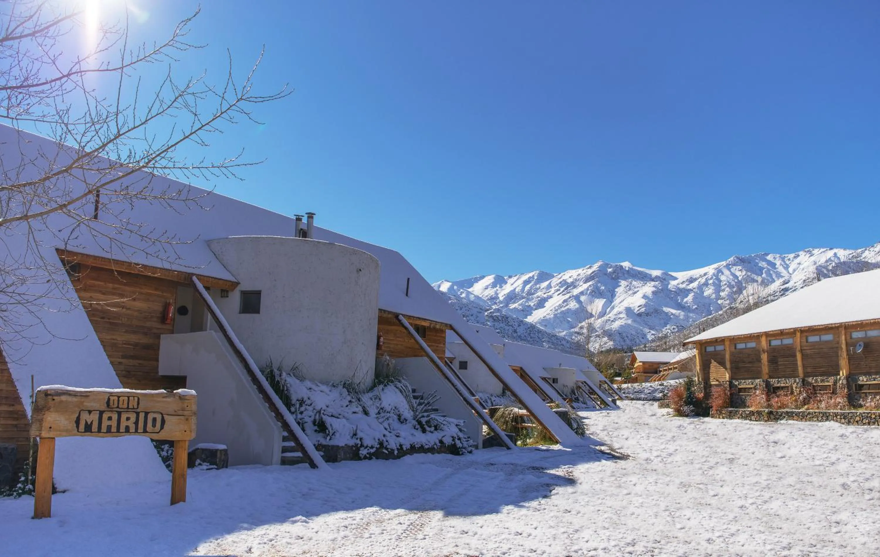 Facade/entrance in San Francisco Lodge