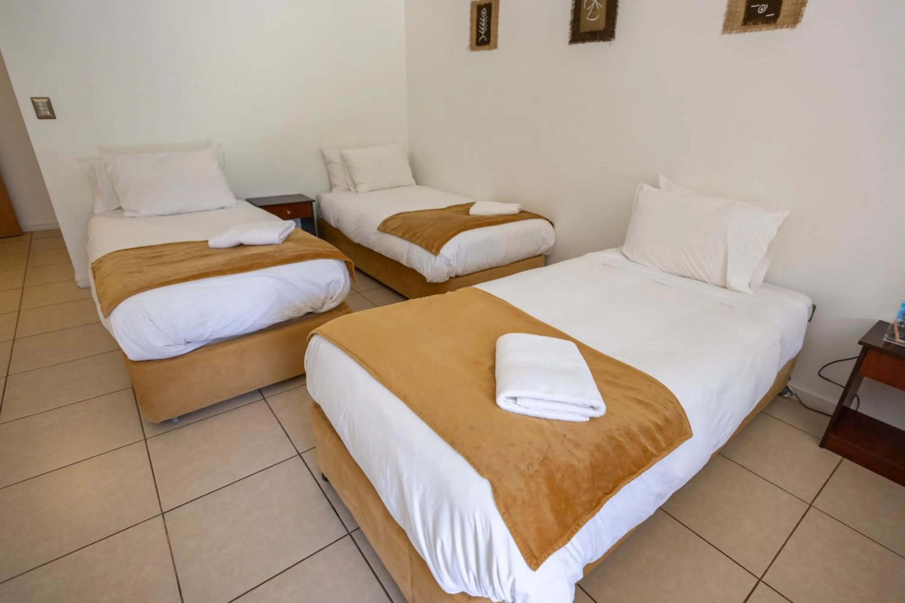Bed in San Francisco Lodge