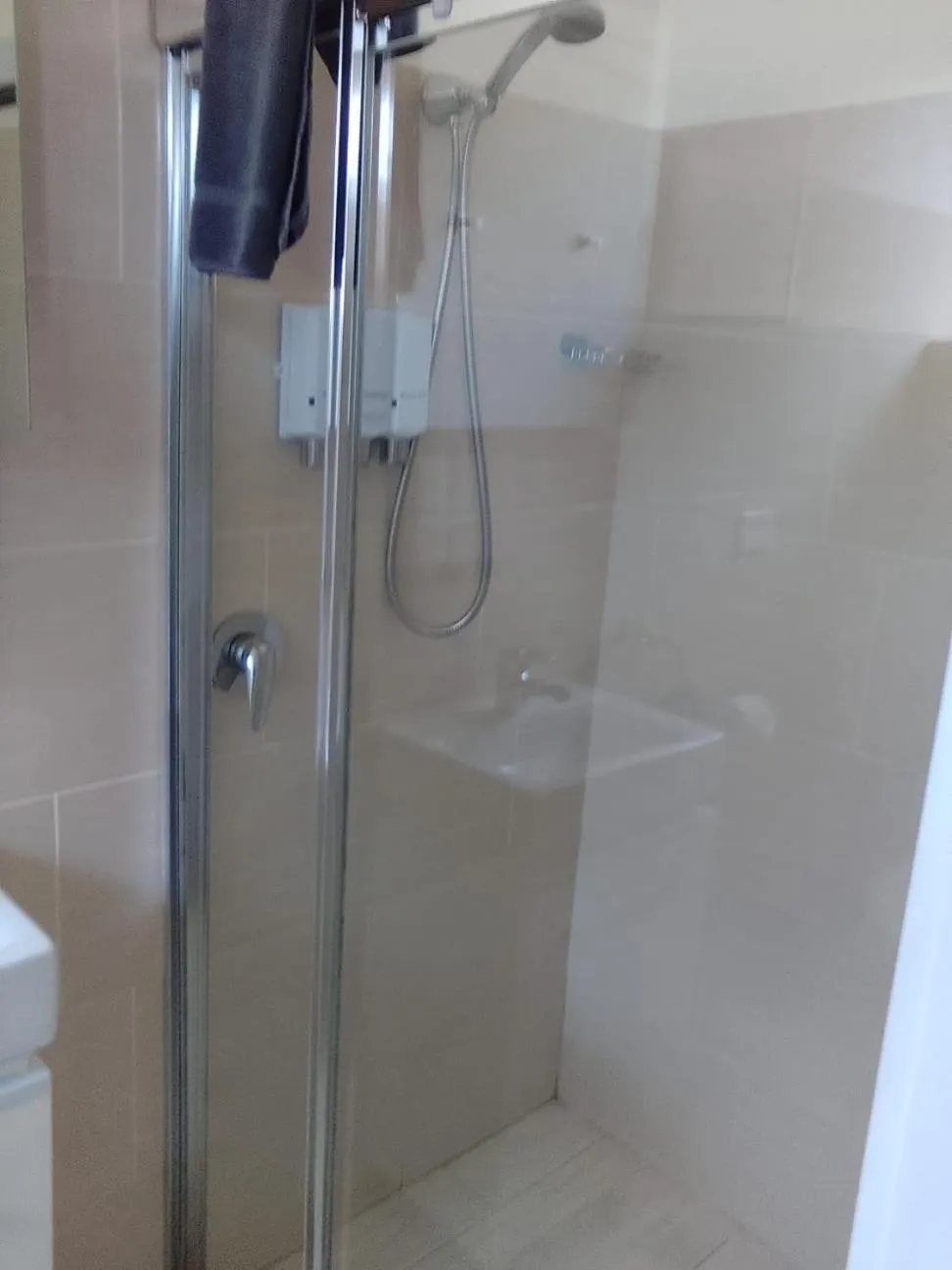 Shower in Forster and Wallis Lake Motel
