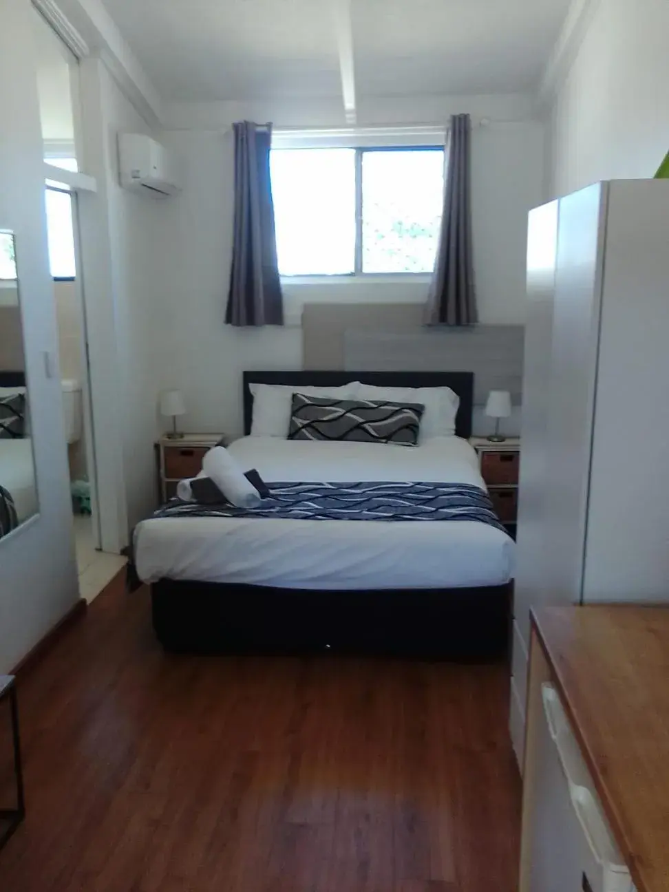 Bed in Forster and Wallis Lake Motel Bed in Forster and Wallis Lake Motel