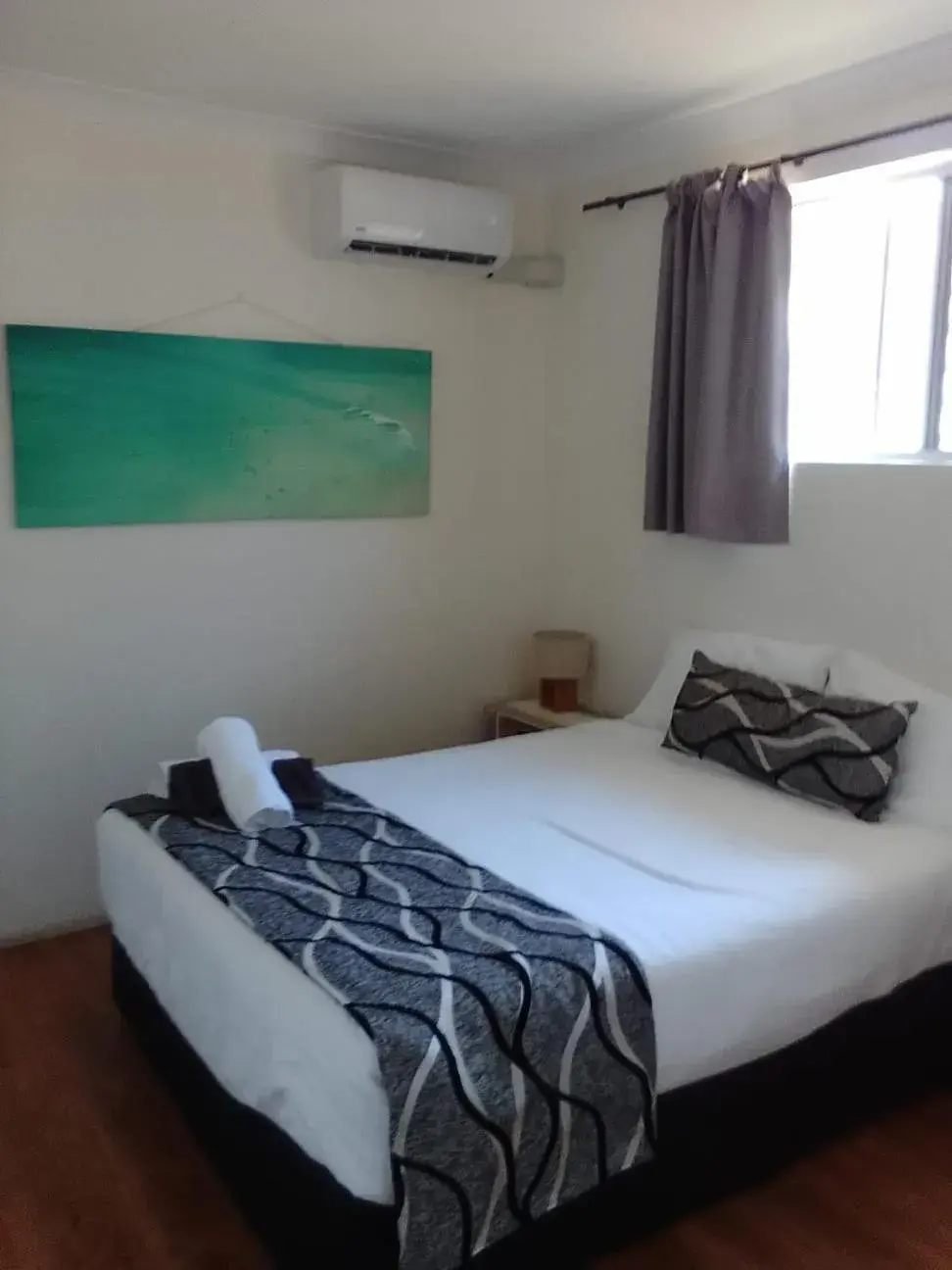 Bedroom, Bed in Forster and Wallis Lake Motel Bedroom, Bed in Forster and Wallis Lake Motel