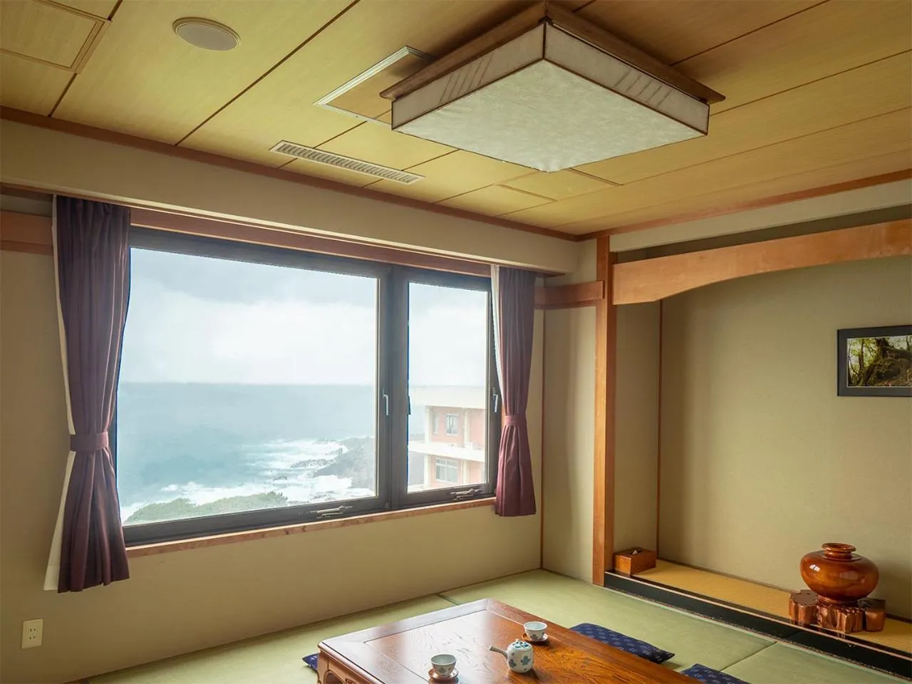 THE HOTEL YAKUSHIMA ocean & forest