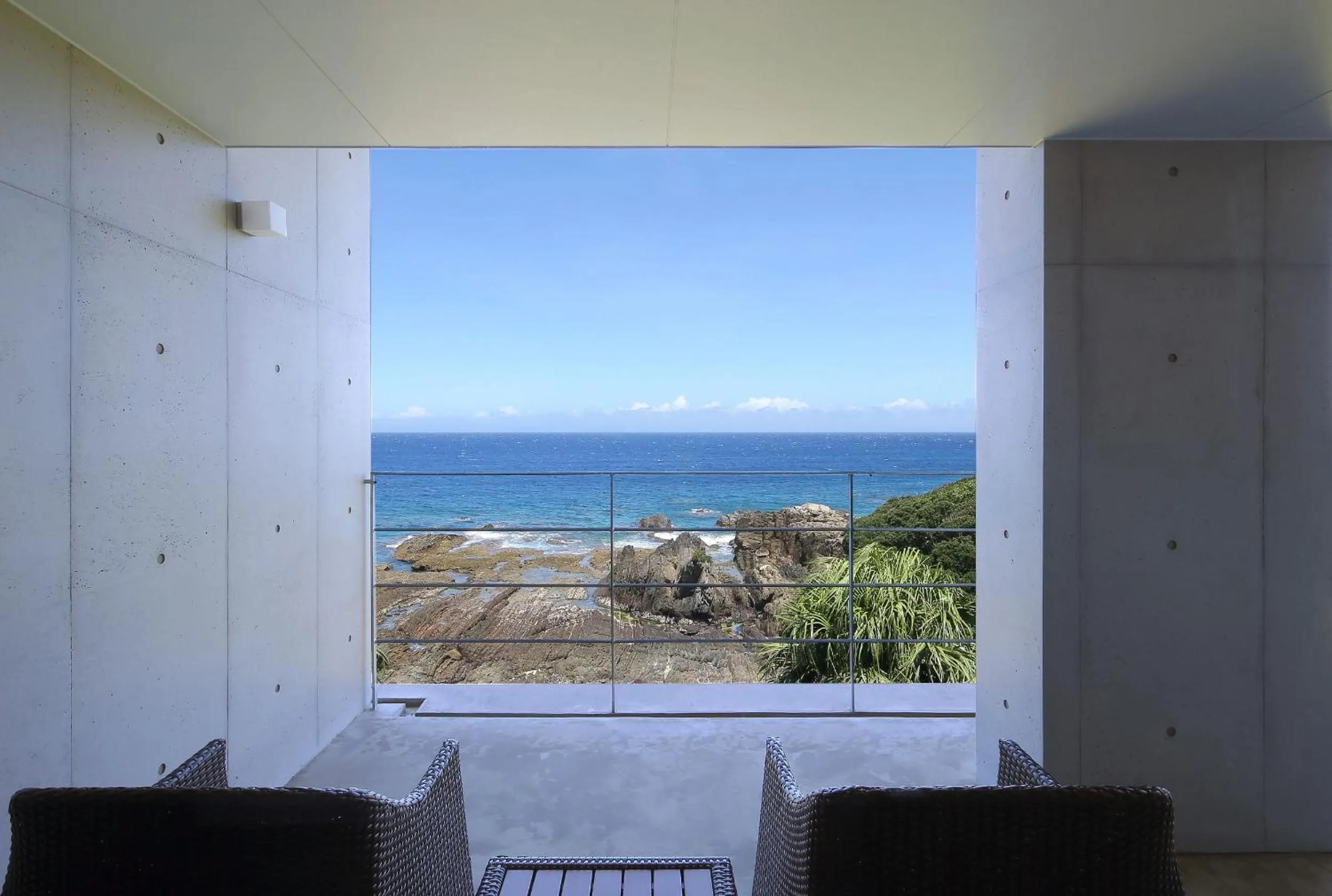 THE HOTEL YAKUSHIMA ocean & forest