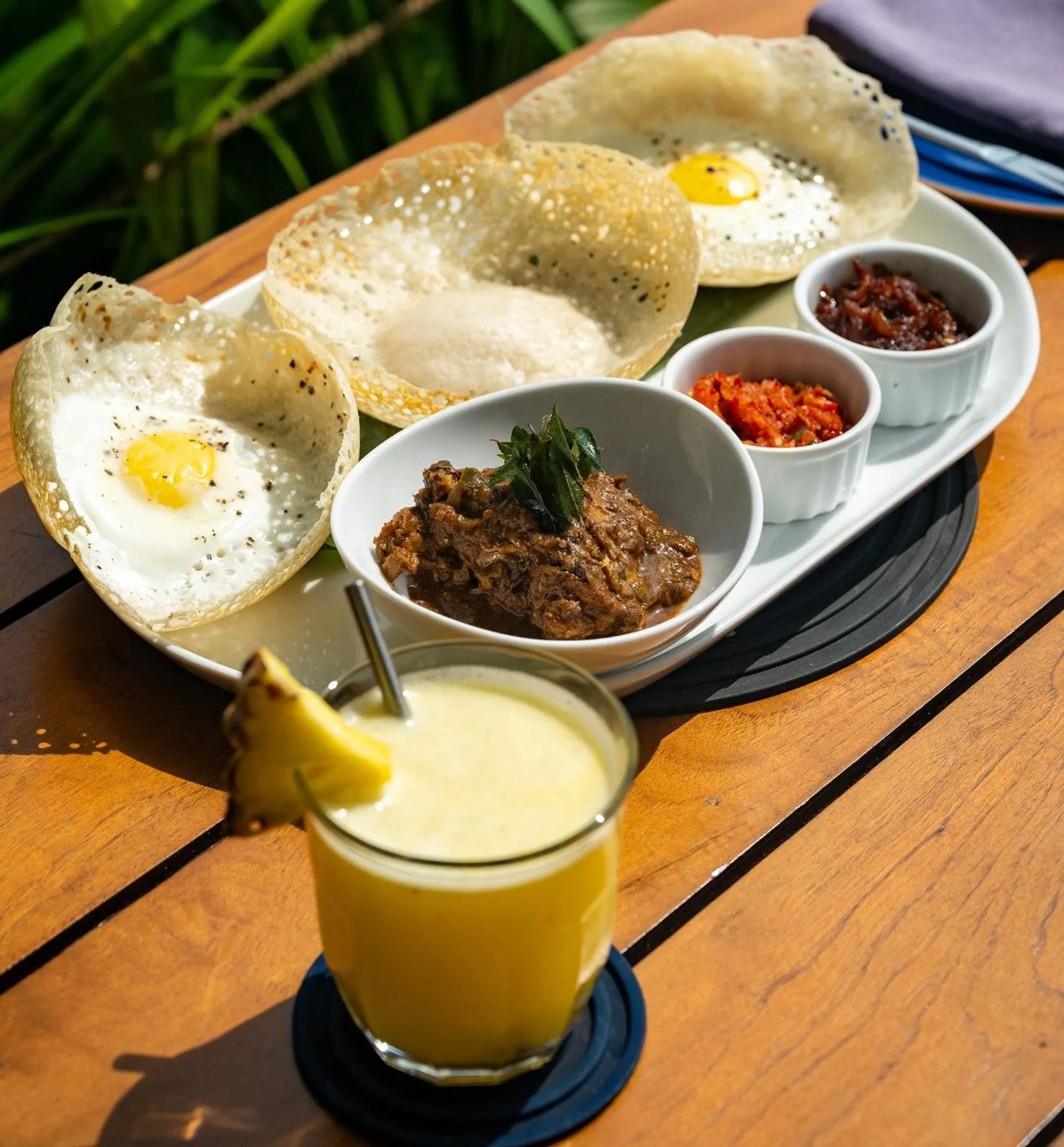 Food and drinks in Kalkudah Beach House