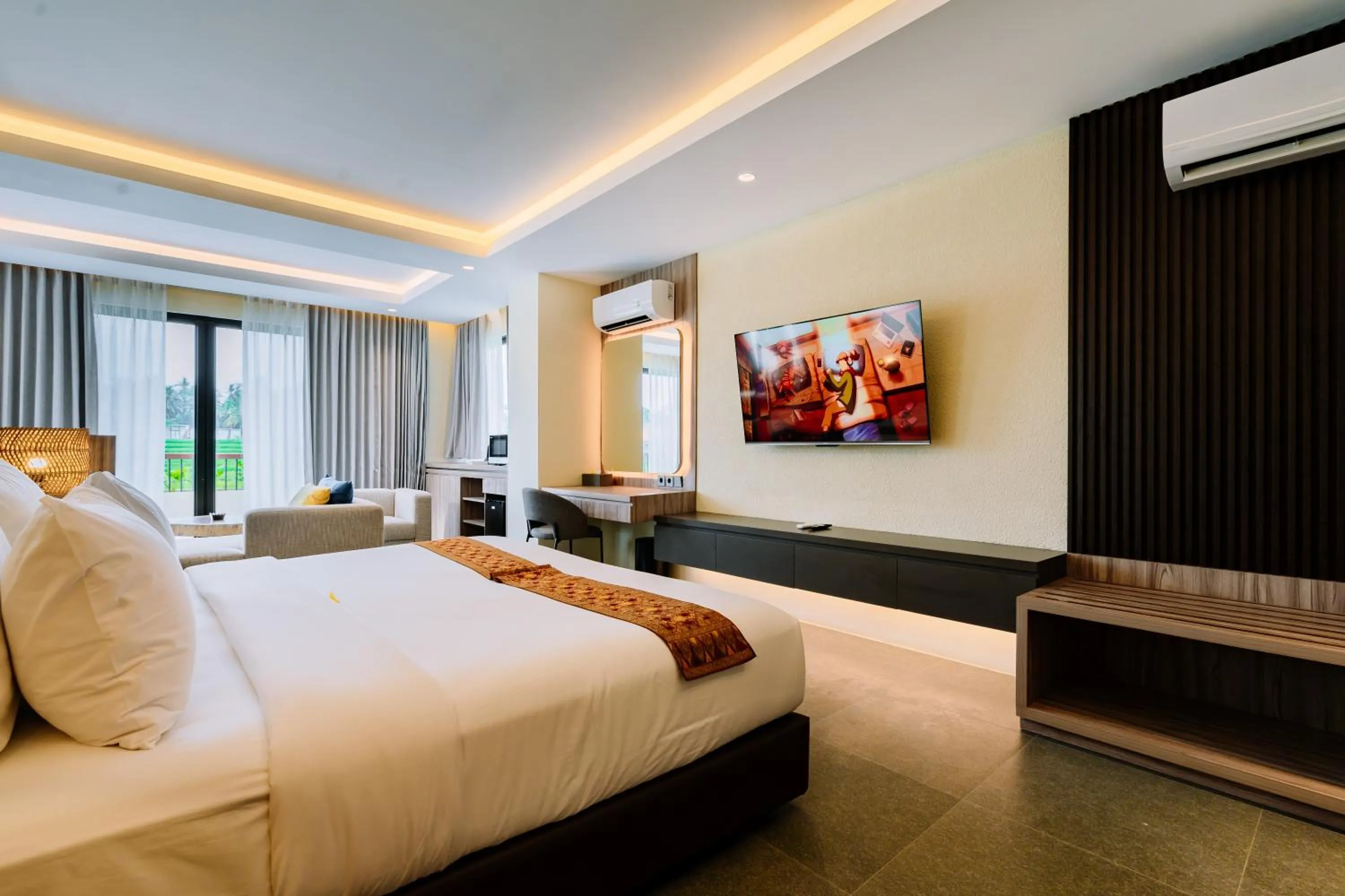 Bed in Big Dragon Villas Ubud
