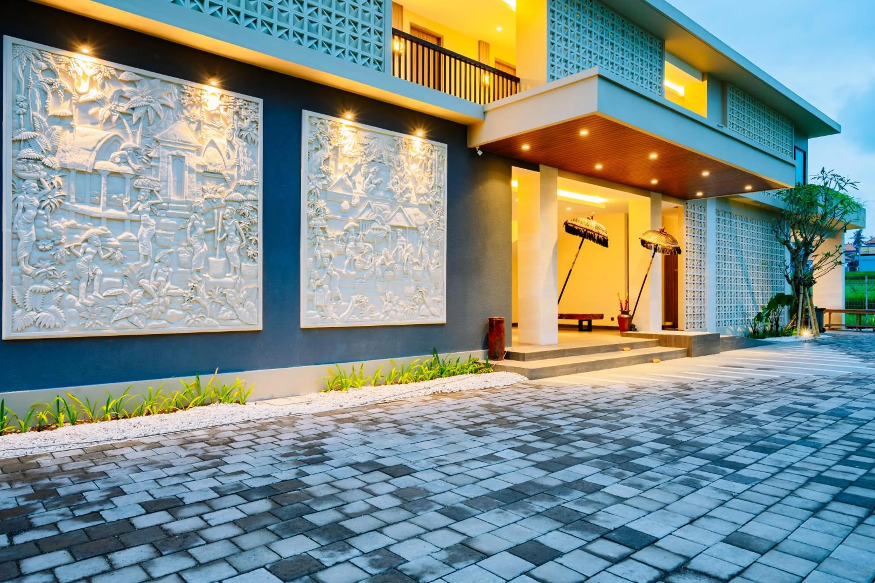 Facade/entrance in Big Dragon Villas Ubud