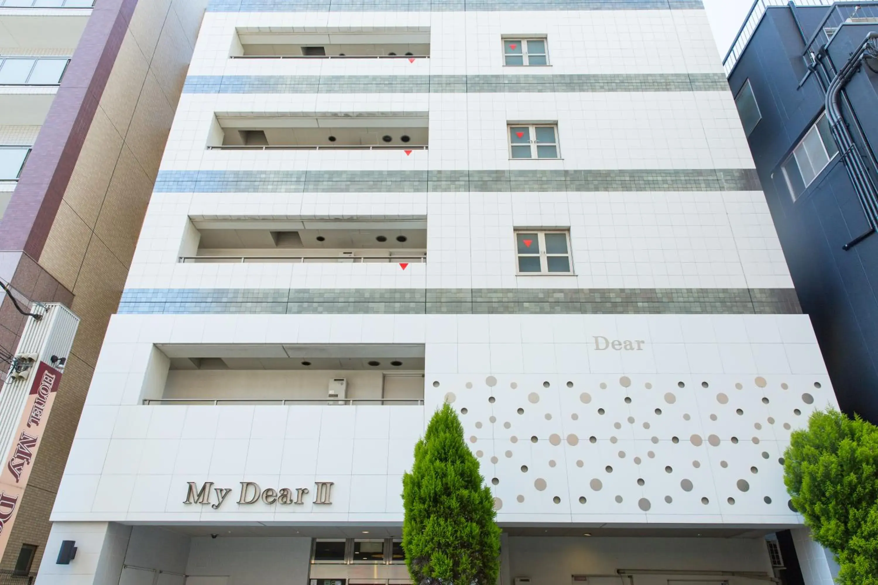 Facade/entrance in My DearⅡ Facade/entrance in My DearⅡ