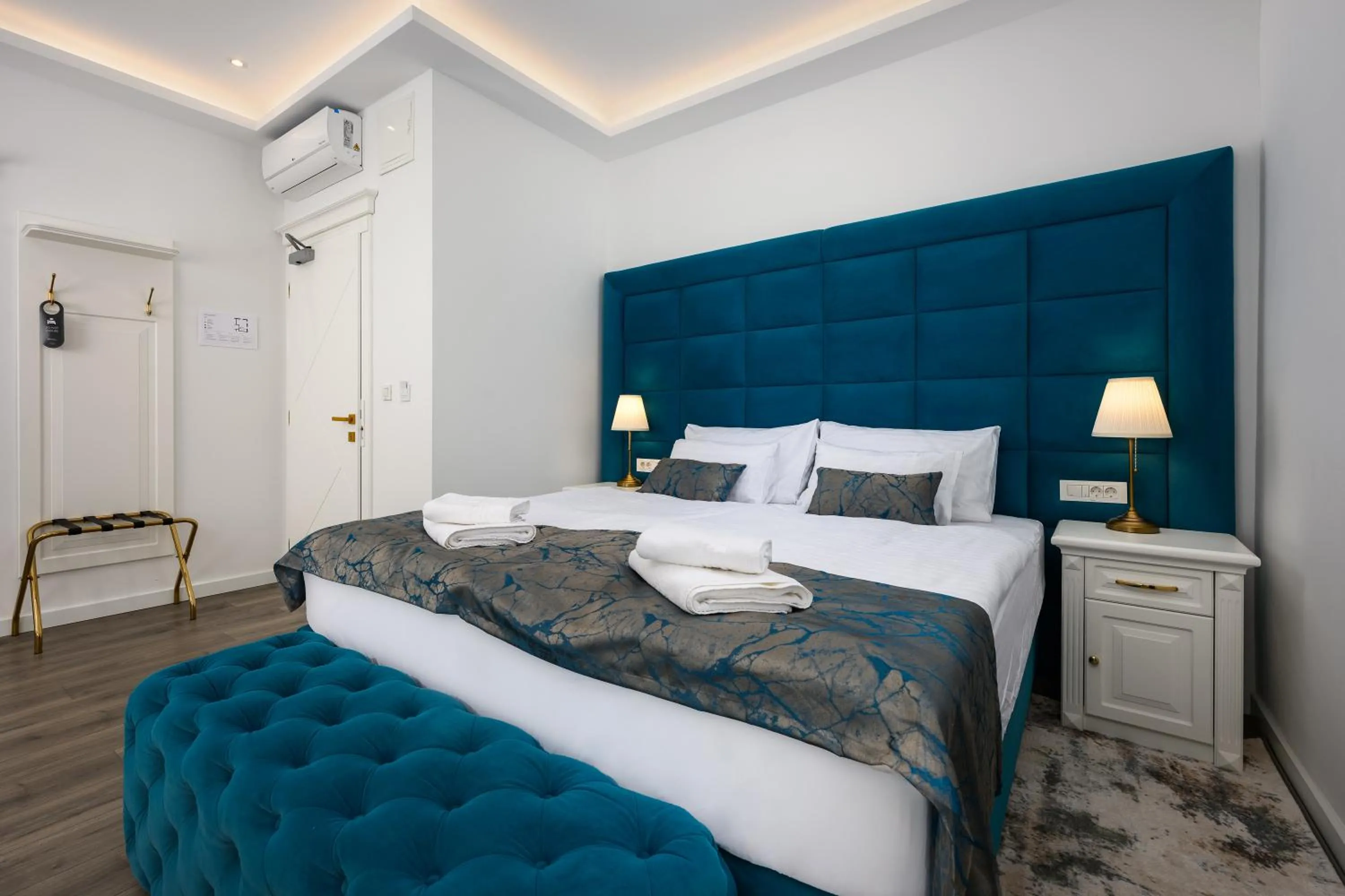 Bed in Boutique Hotel Golden Key - Poreč - Bed & Breakfast