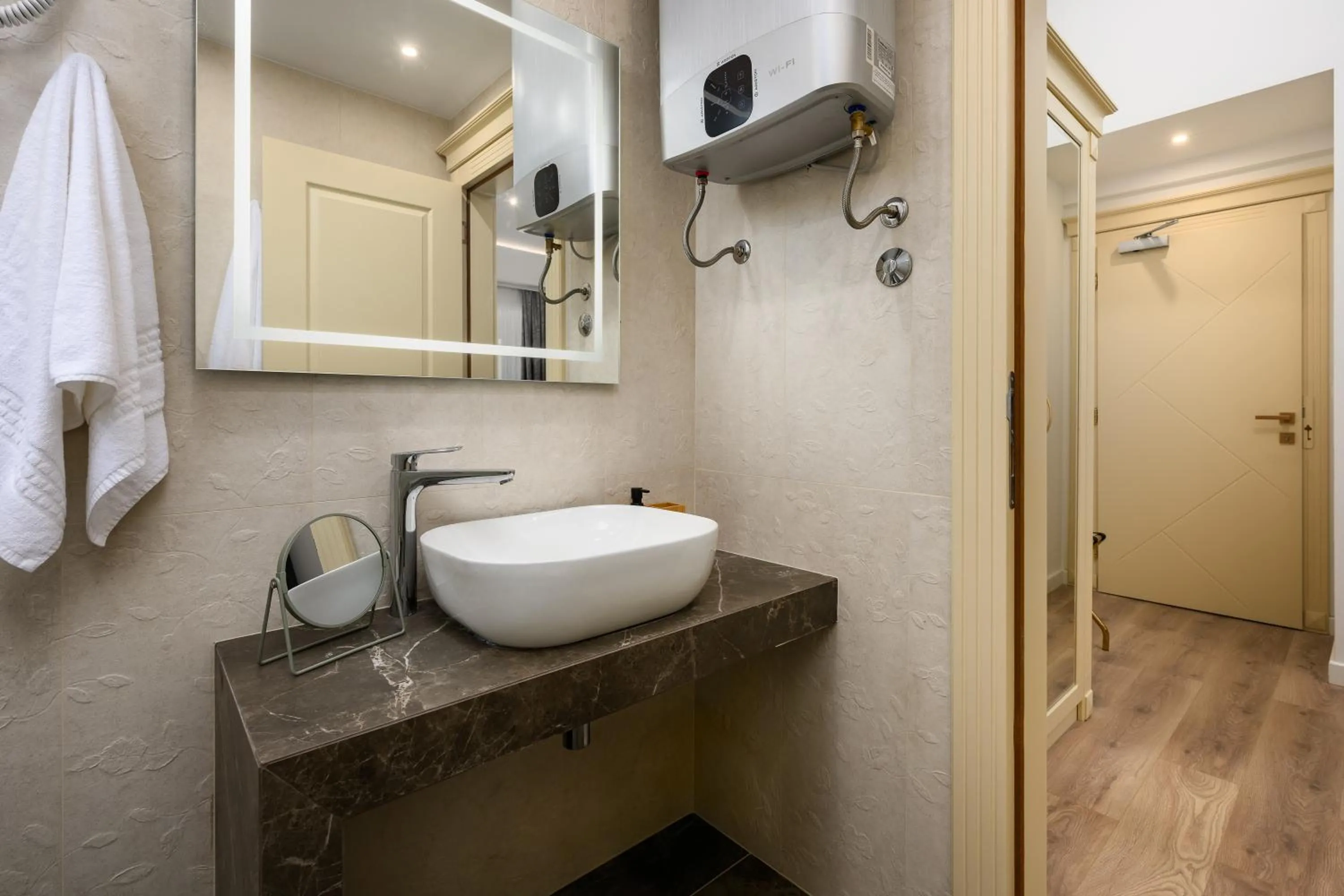 Boutique Hotel Golden Key - Poreč - Bed & Breakfast