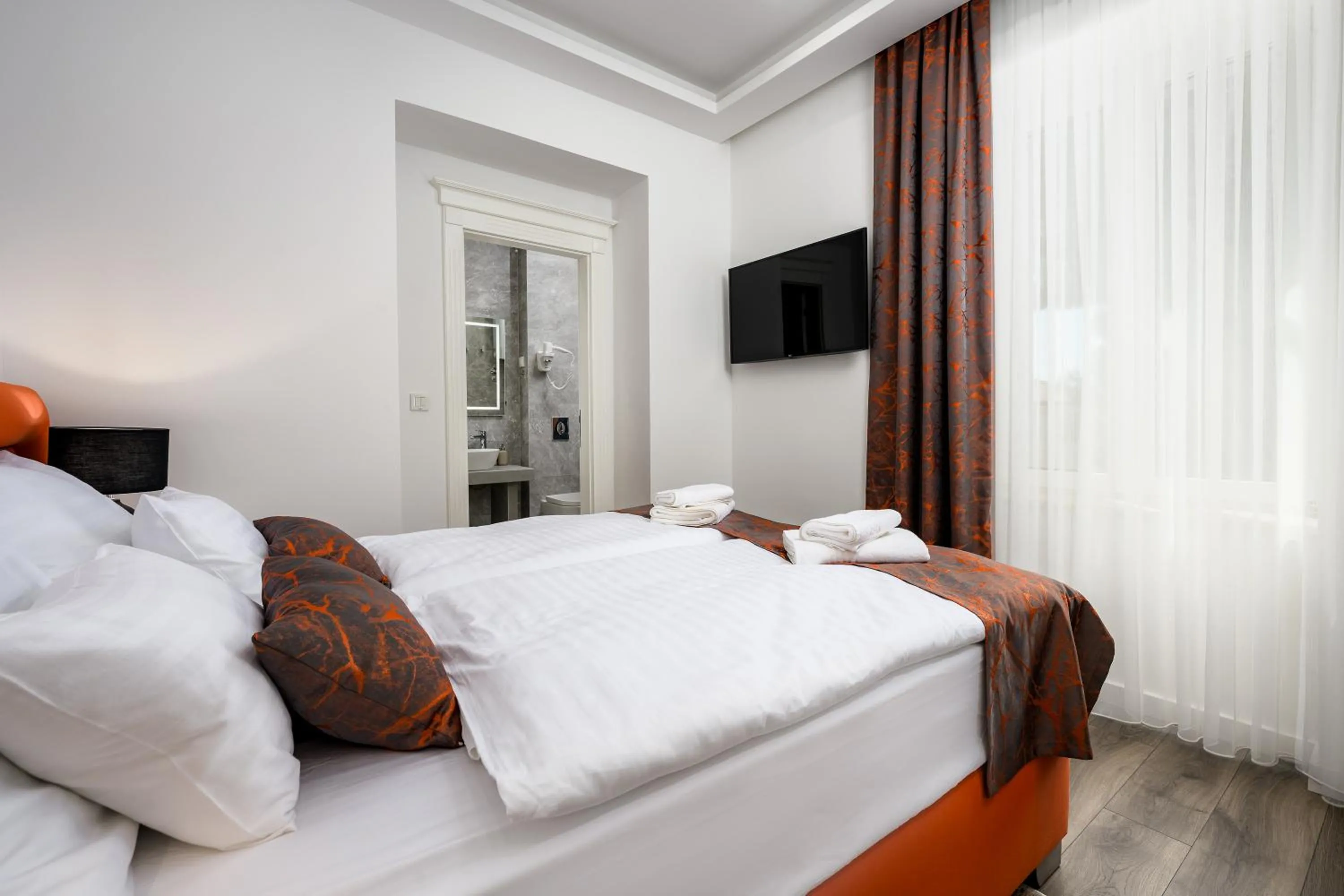 Bed in Boutique Hotel Golden Key - Poreč - Bed & Breakfast