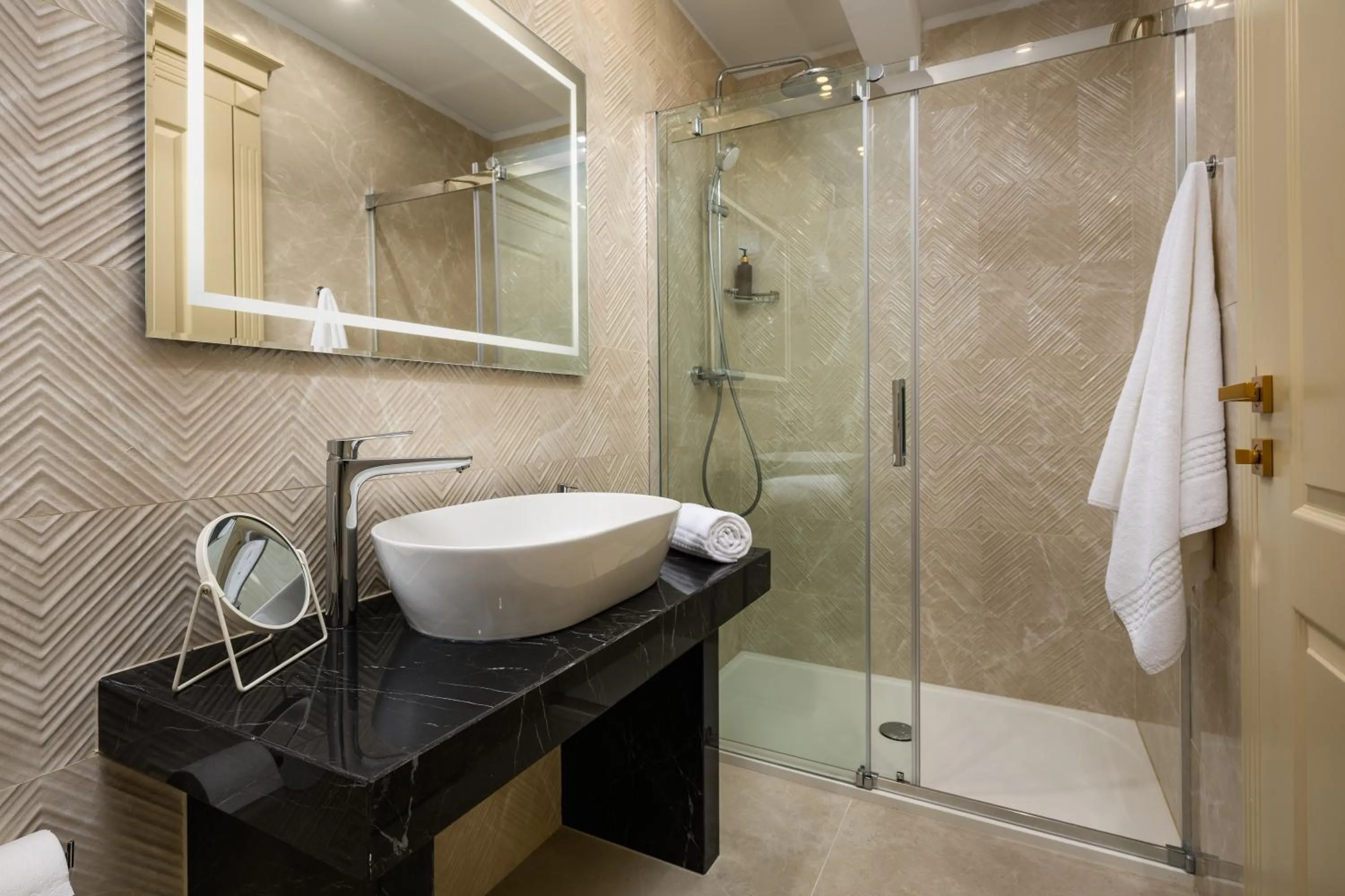 Boutique Hotel Golden Key - Poreč - Bed & Breakfast