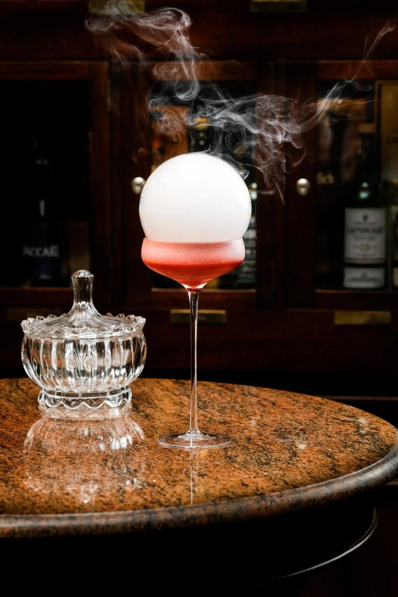 Food and drinks in CasCades Suites