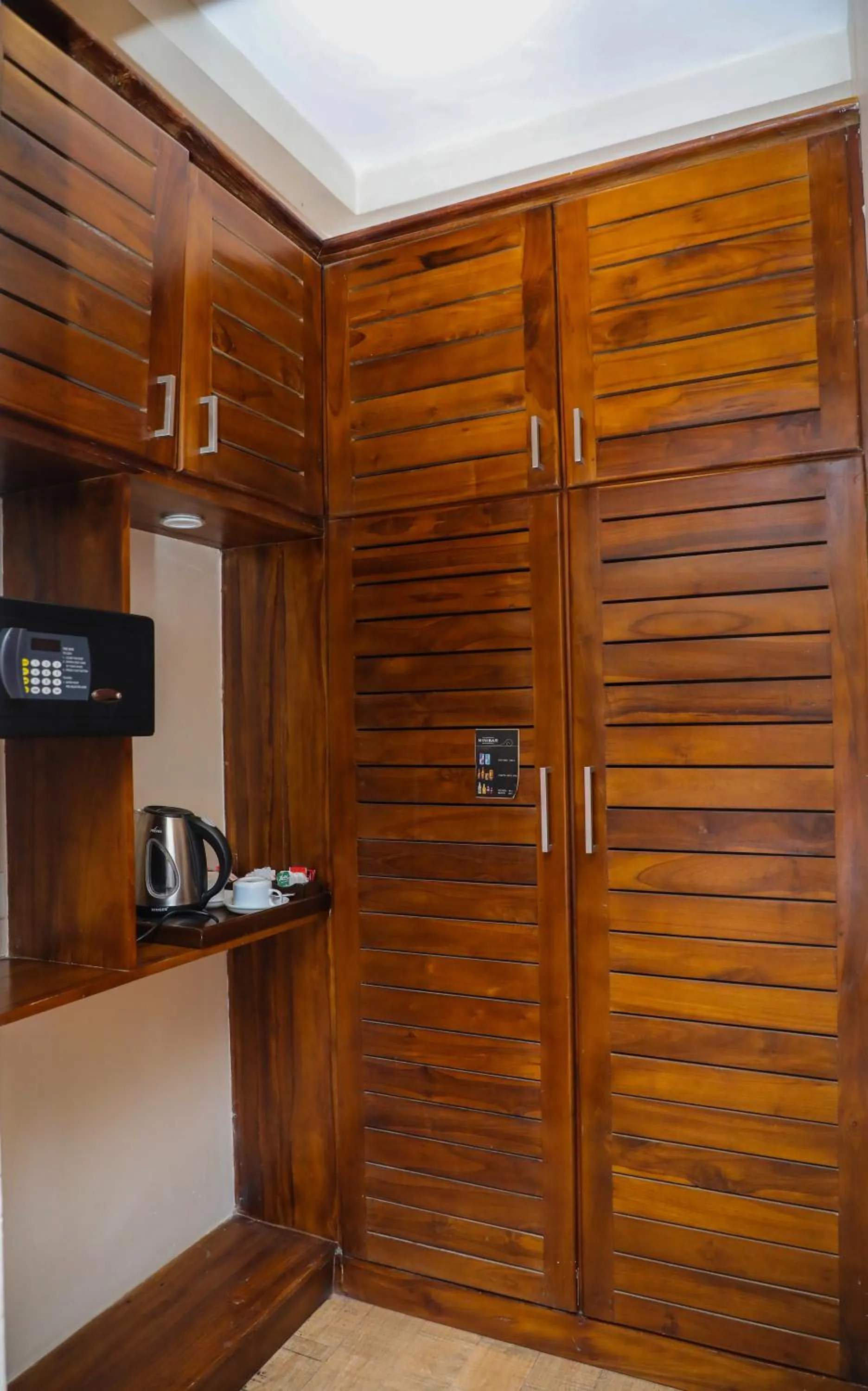 Coffee/tea facilities in The Valampuri