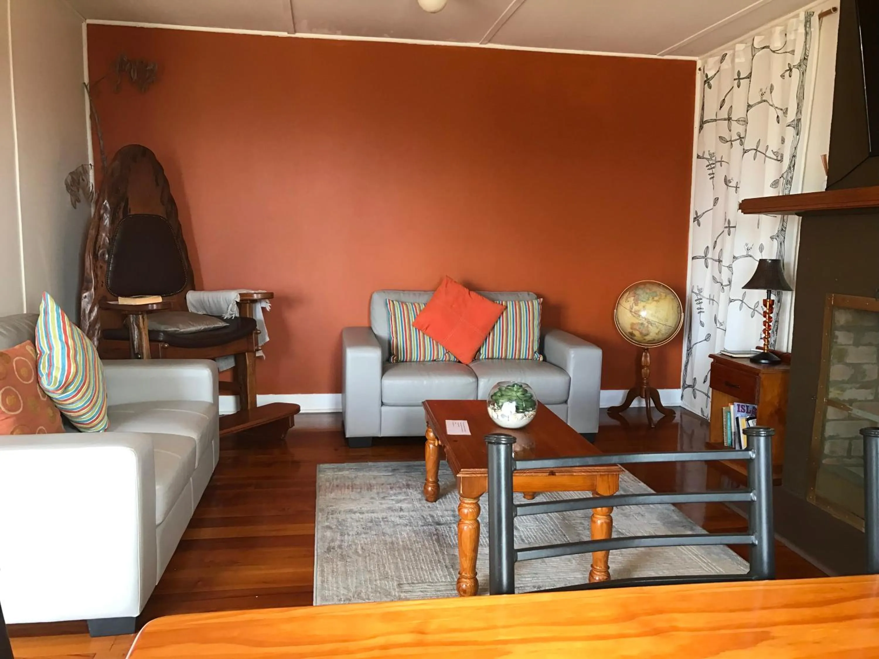 Living room in Beachend Bicheno