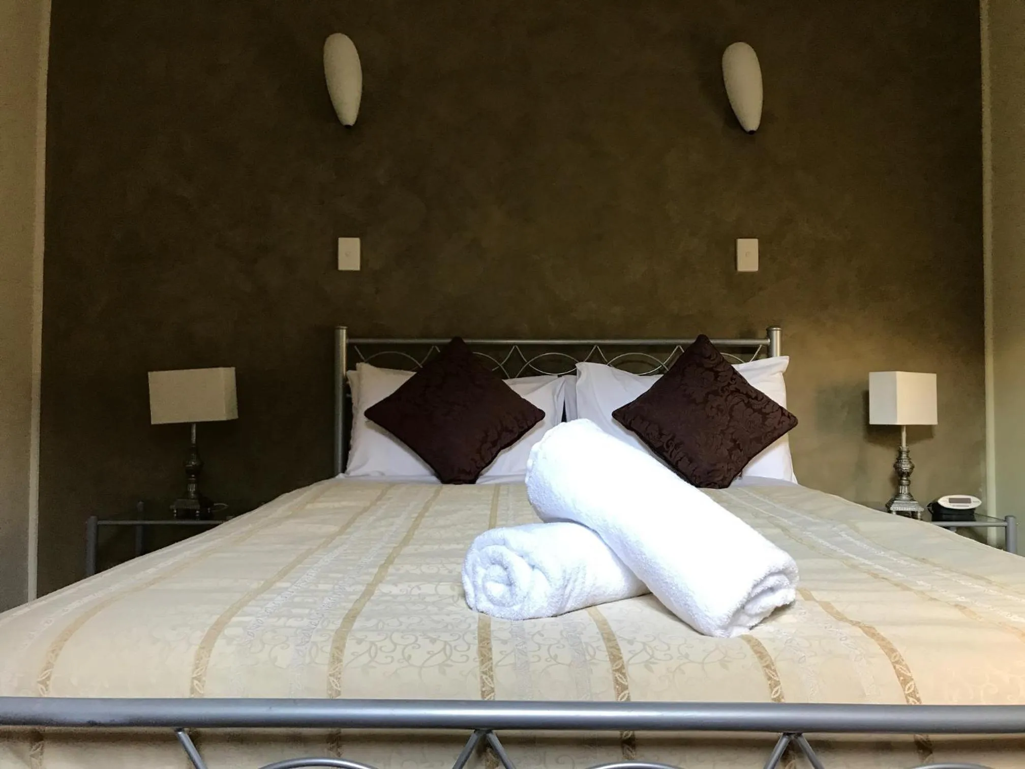 Bed in Beachend Bicheno