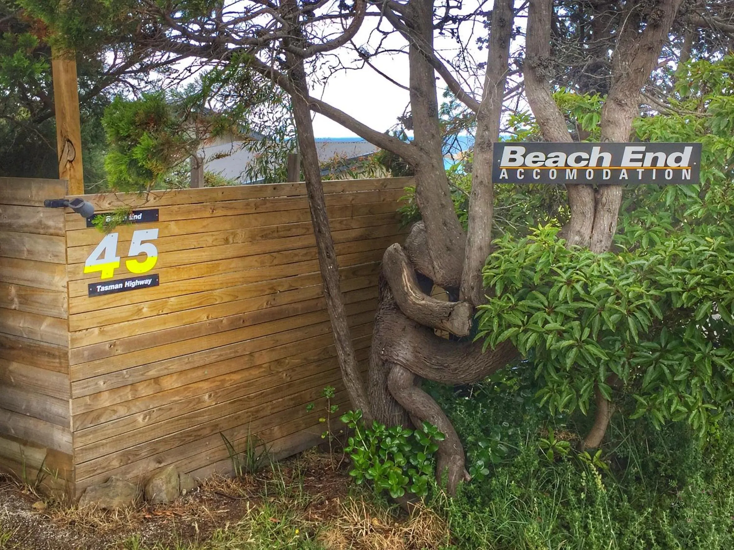 Facade/entrance in Beachend Bicheno