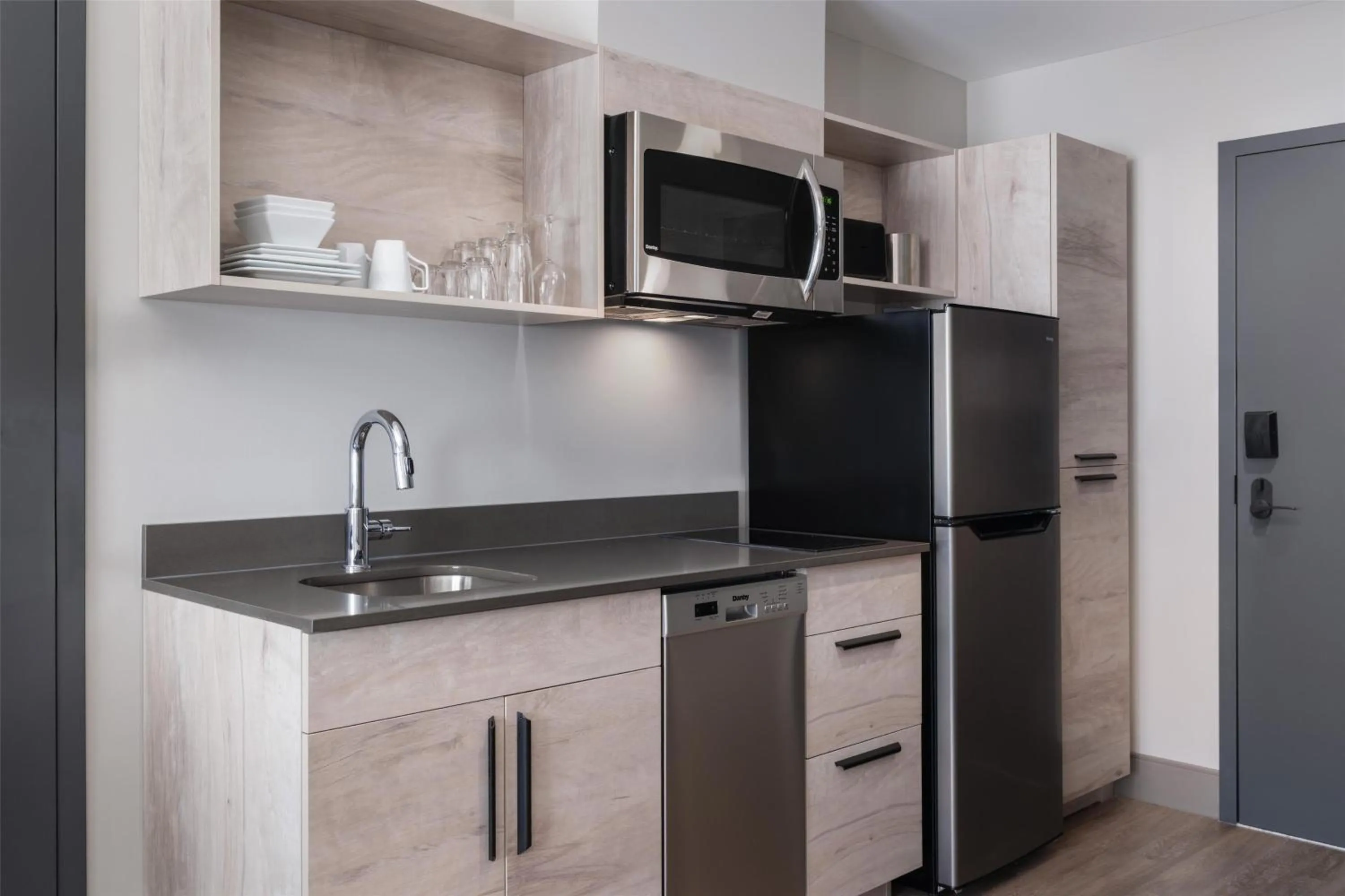 Kitchen or kitchenette in @HOME by Best Western Walkerton