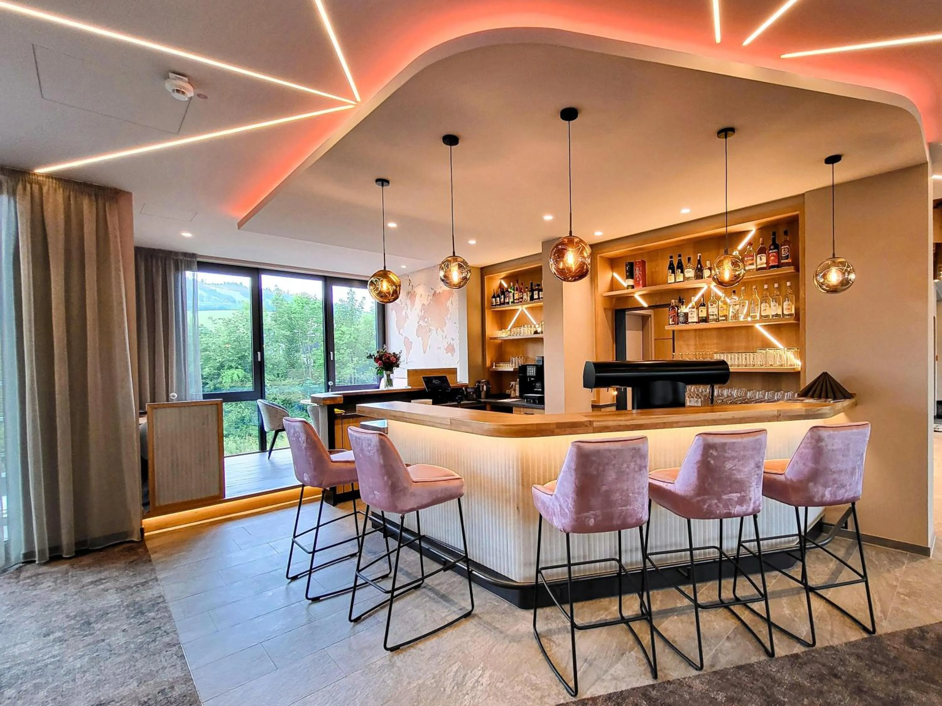 Lounge or bar in Mountain View Hotel Willingen, BW Signature Collection