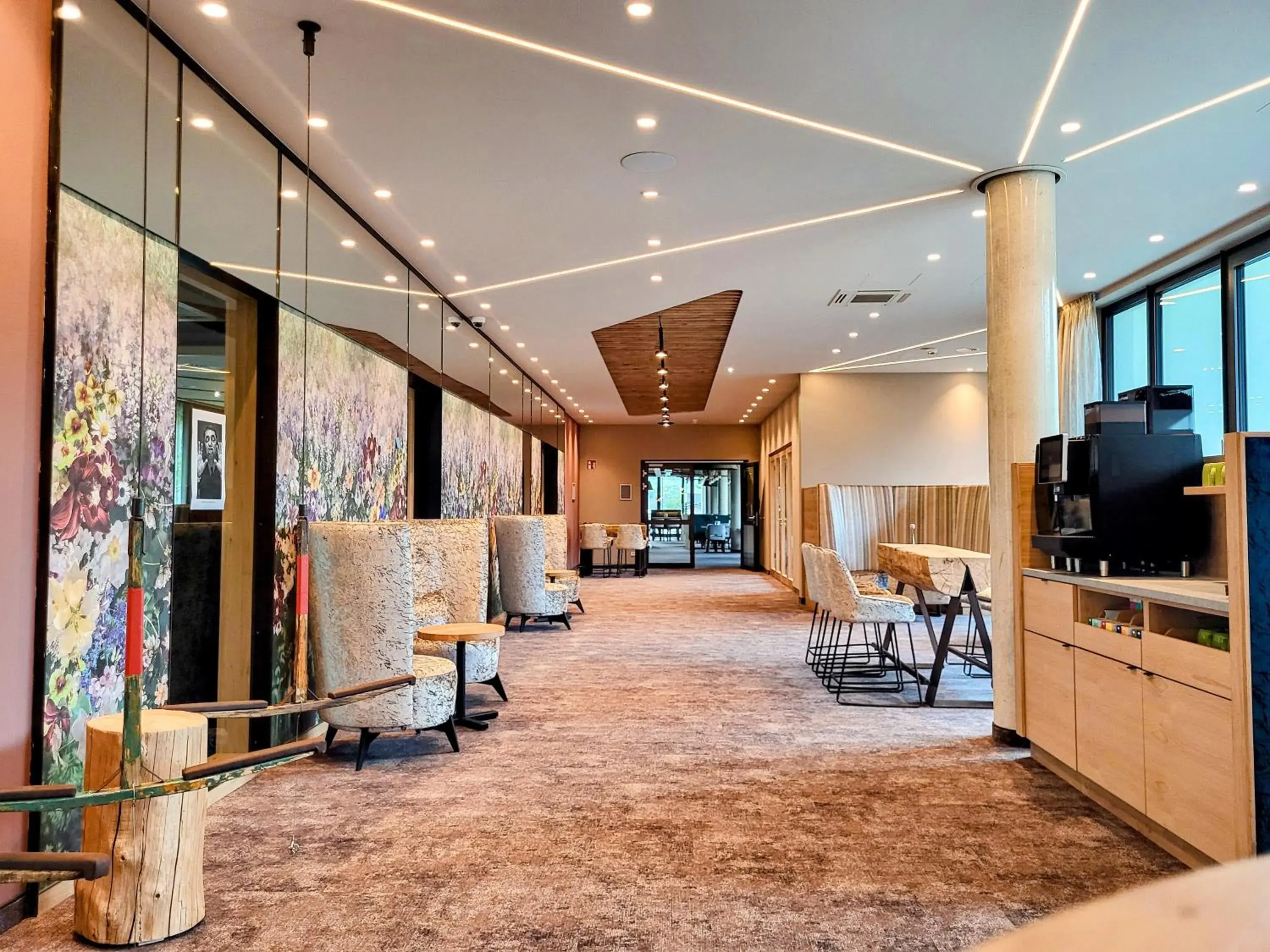 Lobby or reception in Mountain View Hotel Willingen, BW Signature Collection Lobby or reception in Mountain View Hotel Willingen, BW Signature Collection