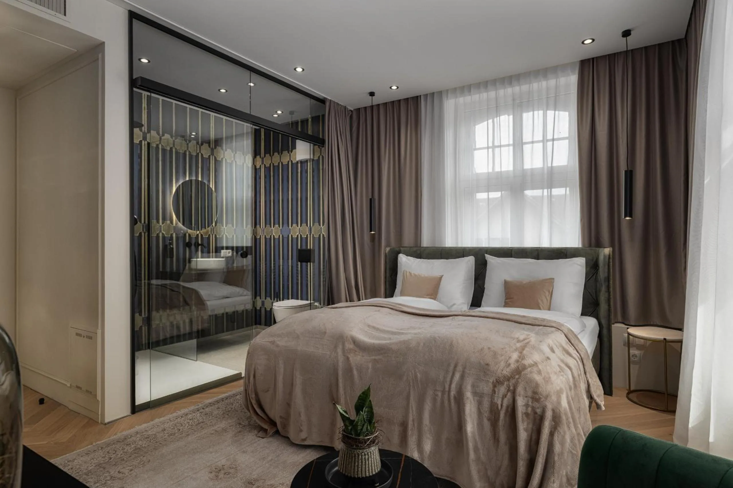 Bed in Boutique Hotel by Maier - contactless check-in