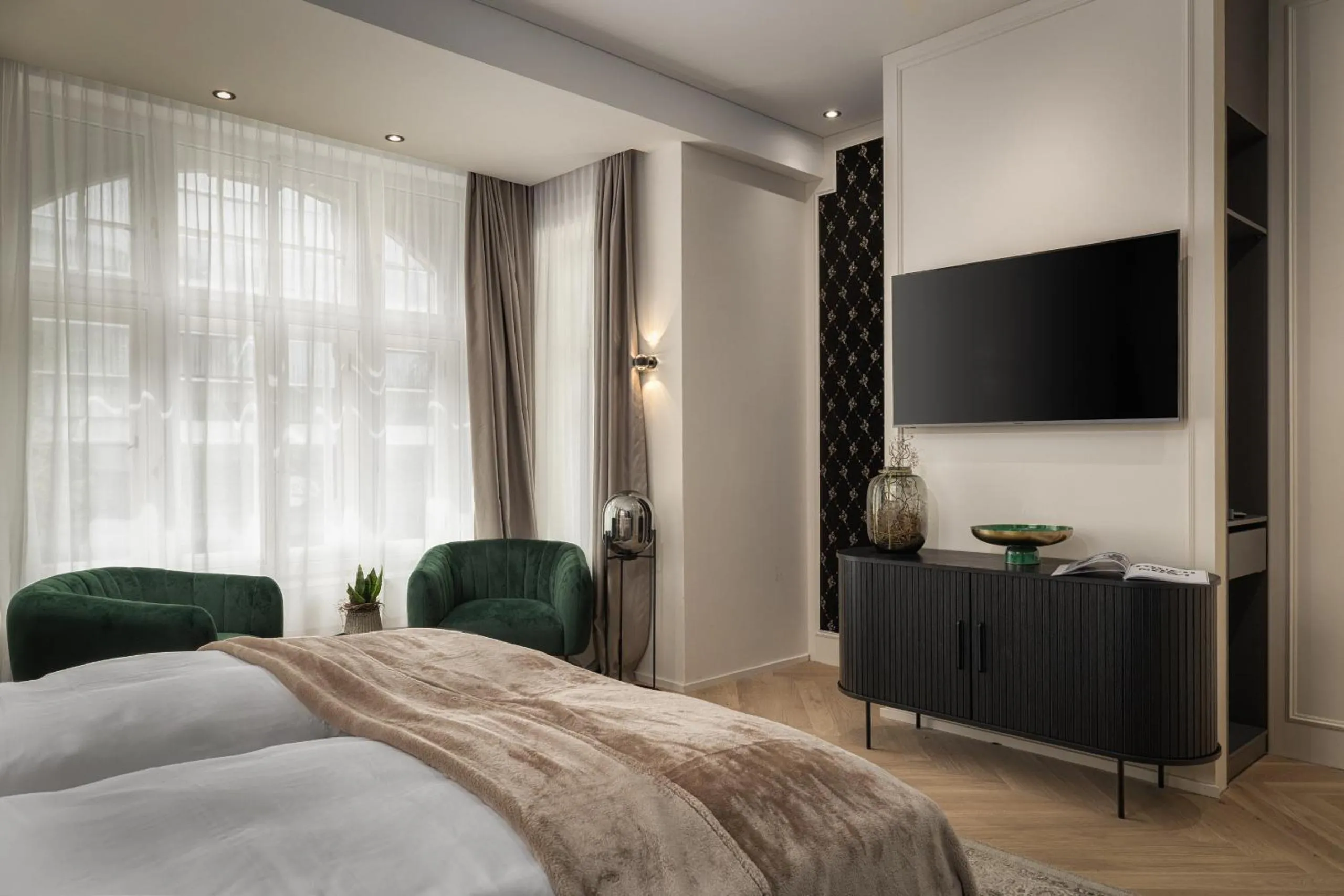 Bed in Boutique Hotel by Maier - contactless check-in
