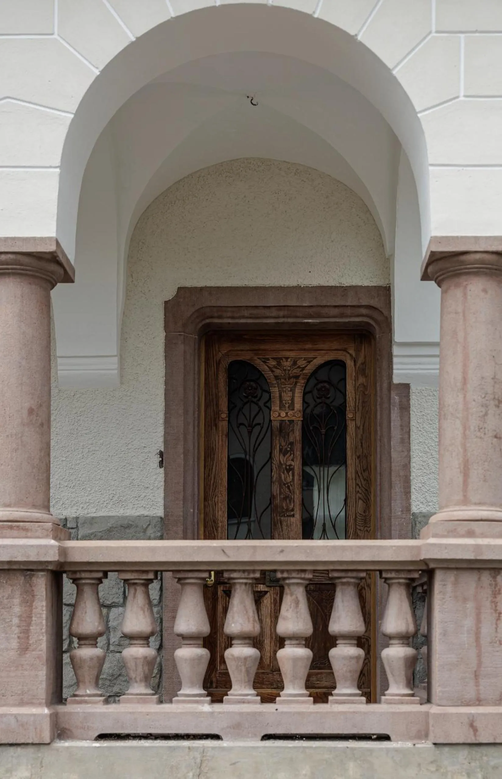 Facade/entrance in Boutique Hotel by Maier - contactless check-in