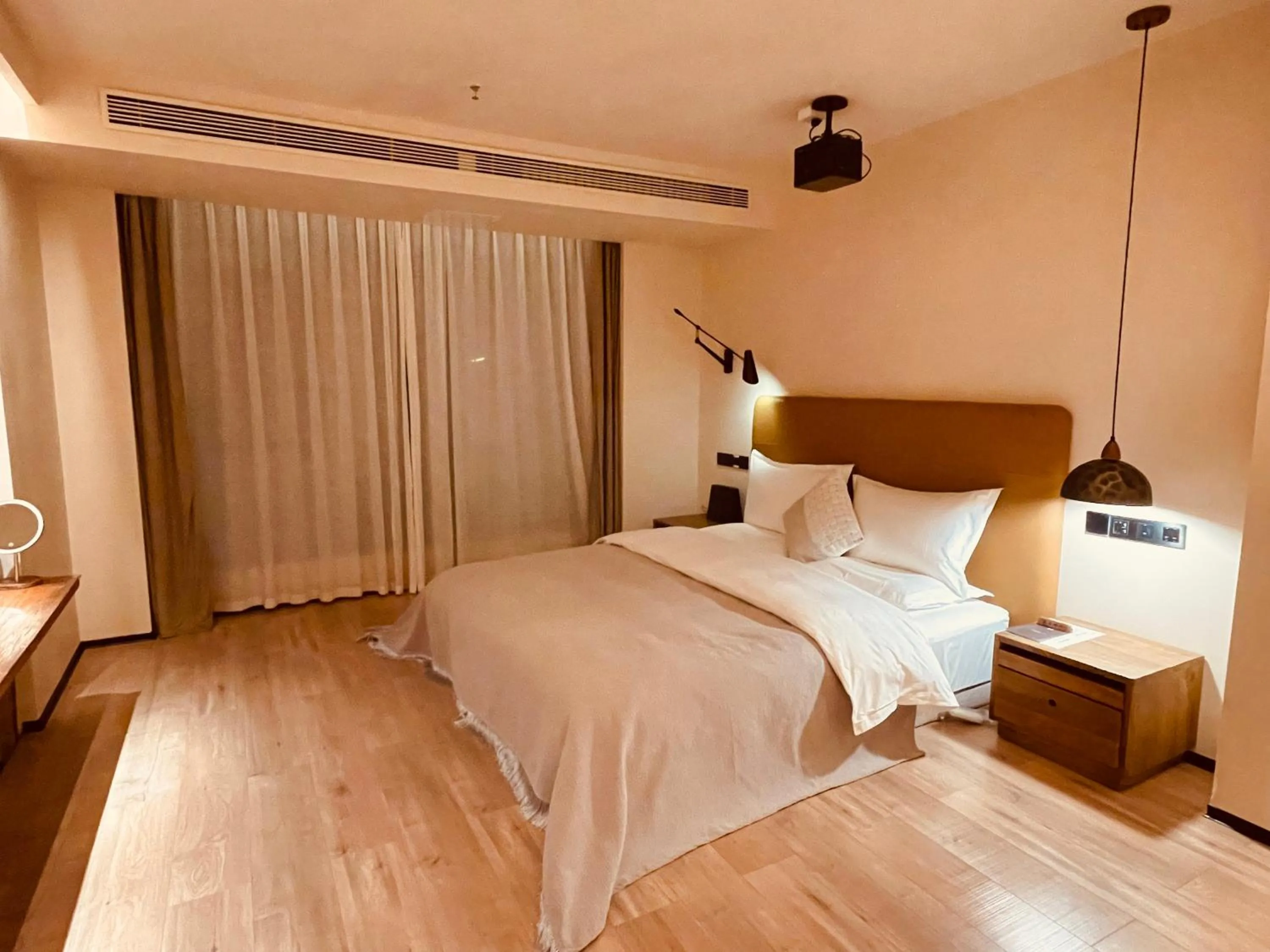 Twin Family Suite in LiJiang Garden vacation PuZhi hotel