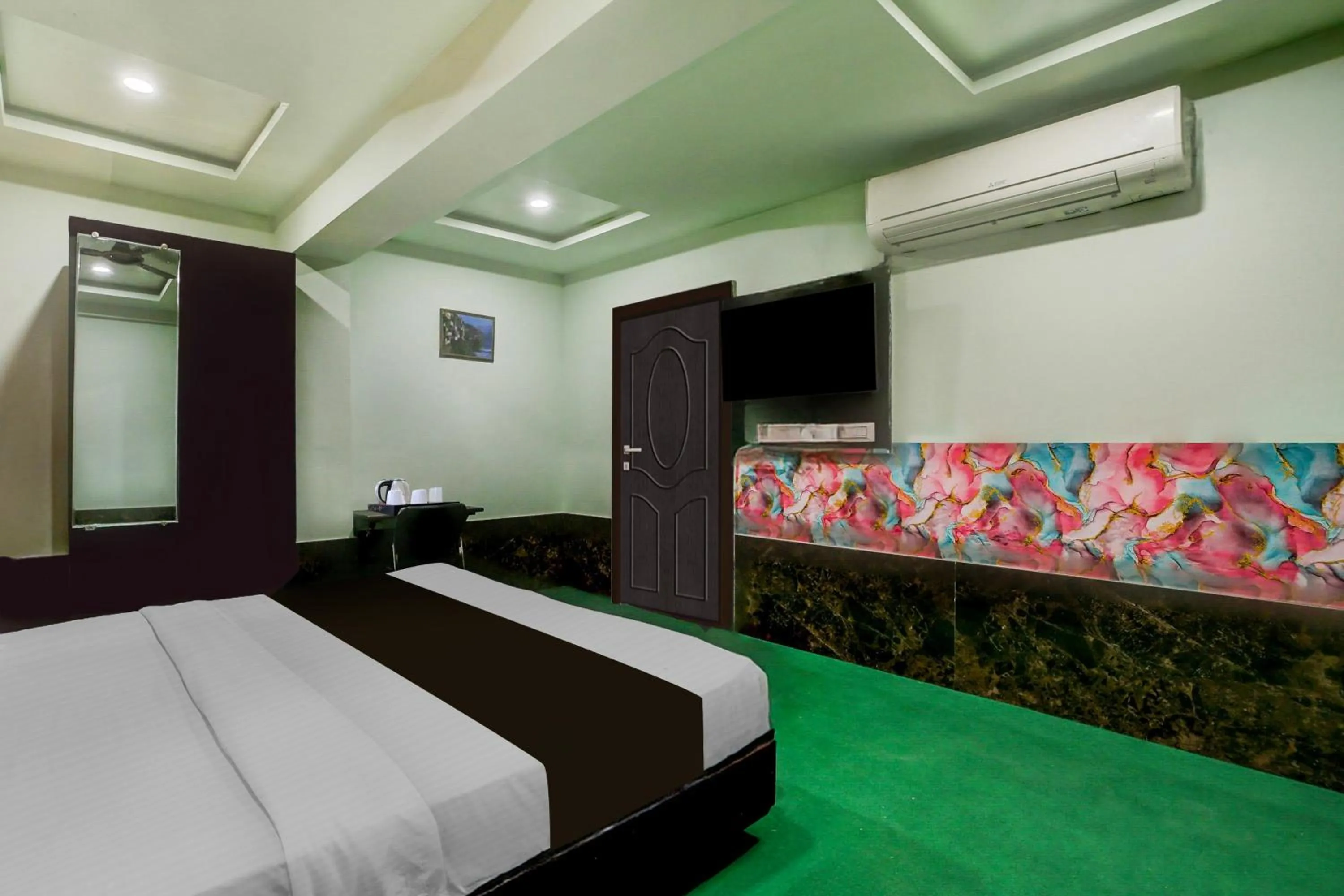 Bedroom, Bed in Collection O Vijay Nagar Square Formerly Hotel A5