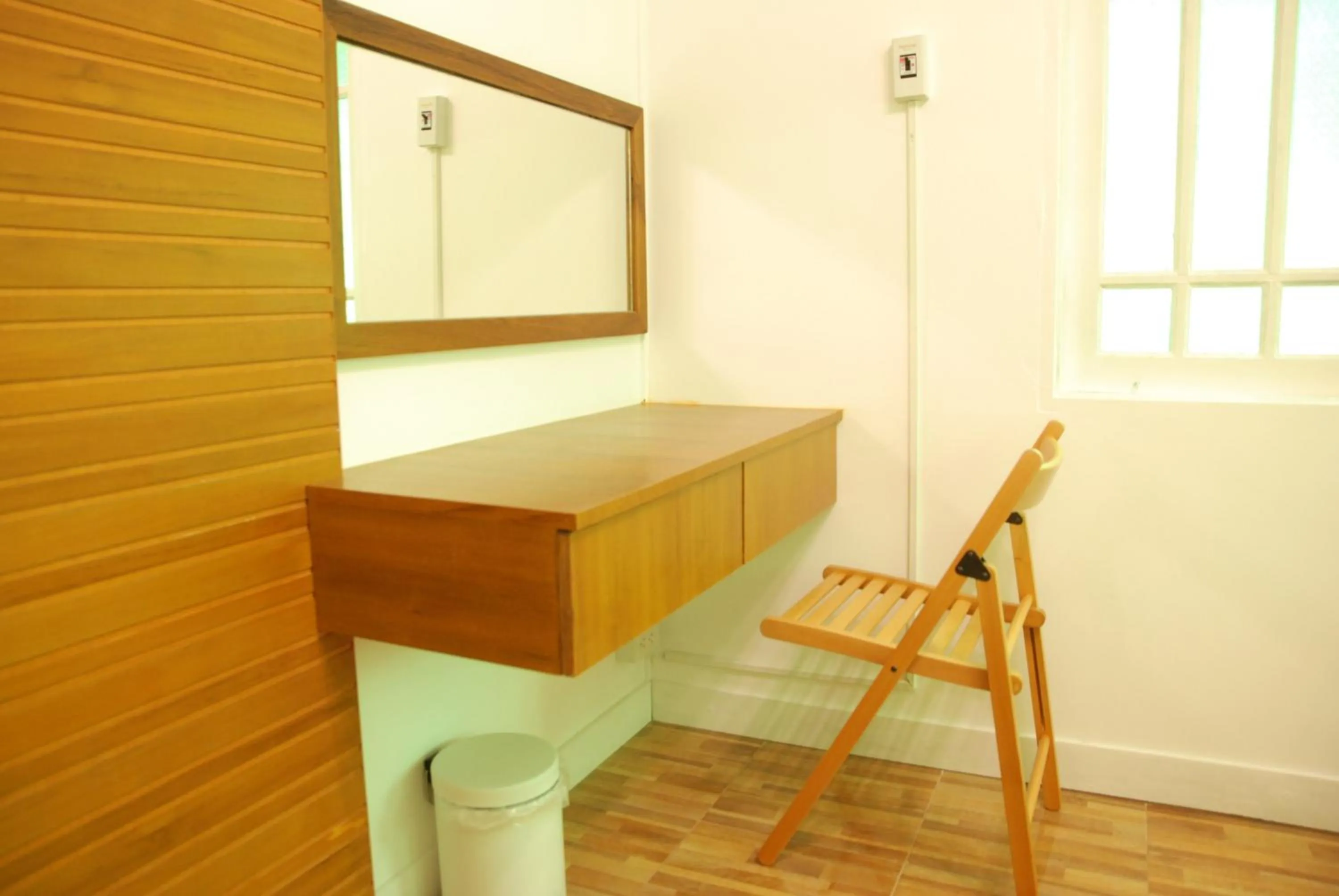 Decorative detail in Baan Luang Harn