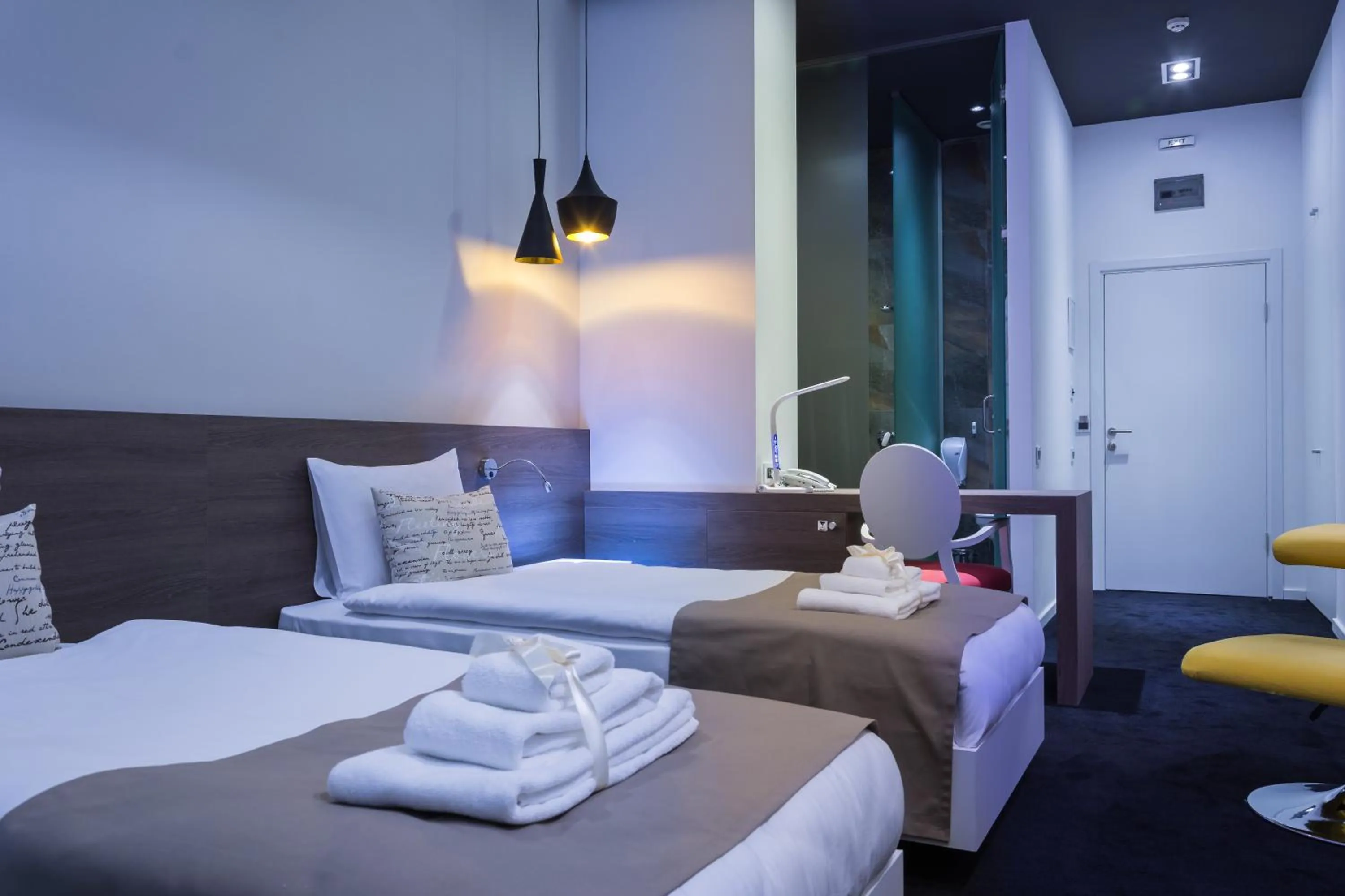 Spring, Bed in Garni Hotel Eter