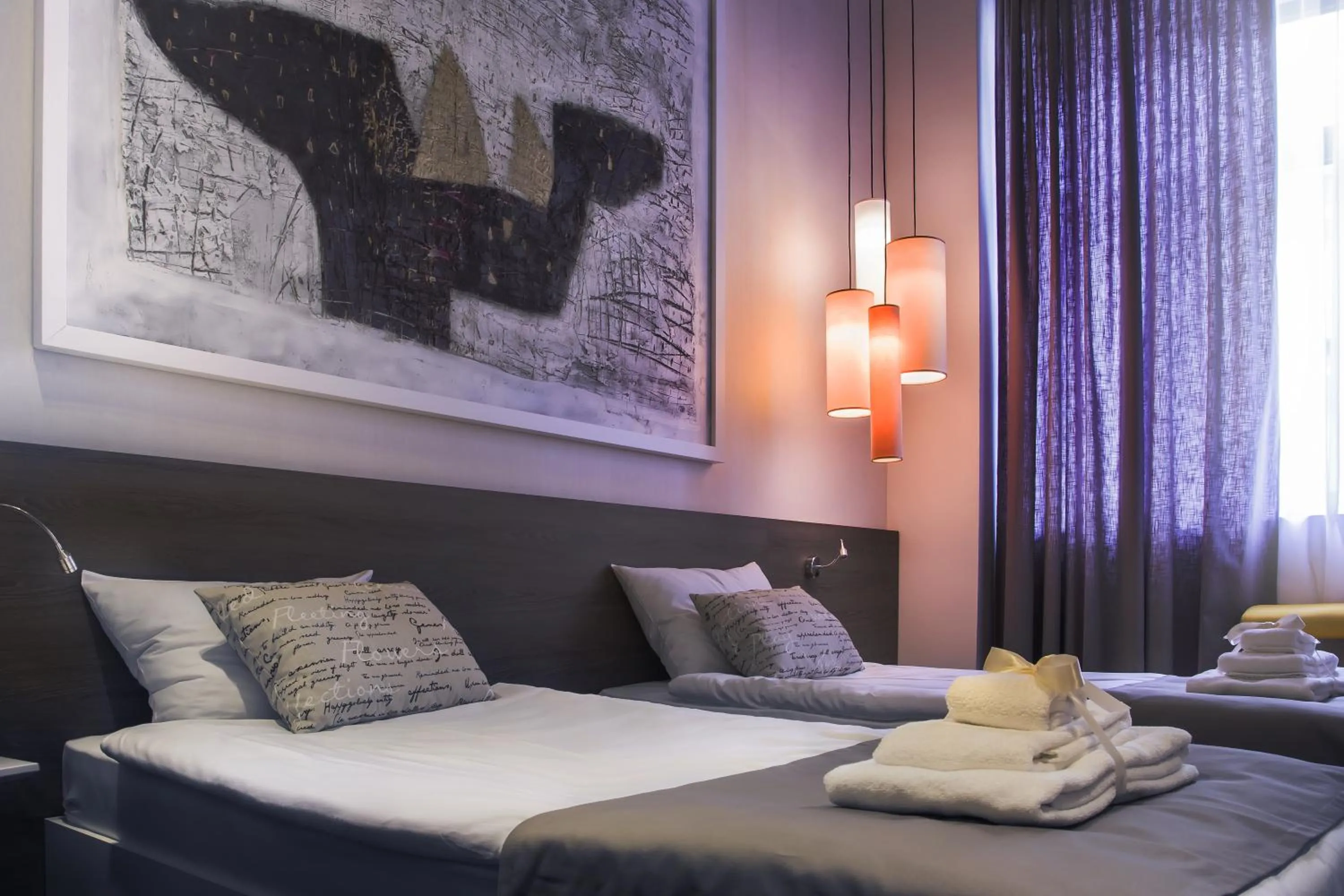 Bed in Garni Hotel Eter