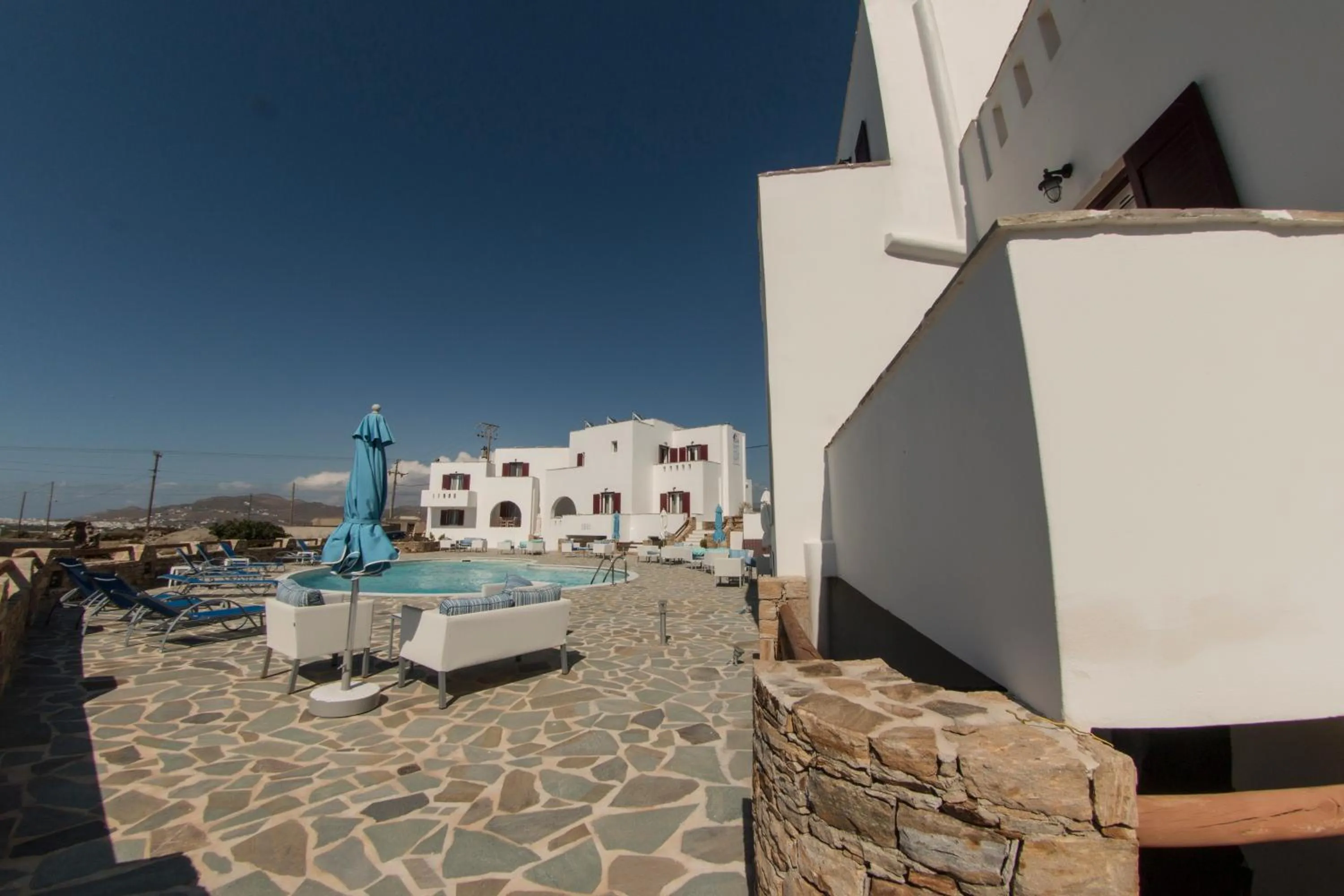Property building in Naxos Mare