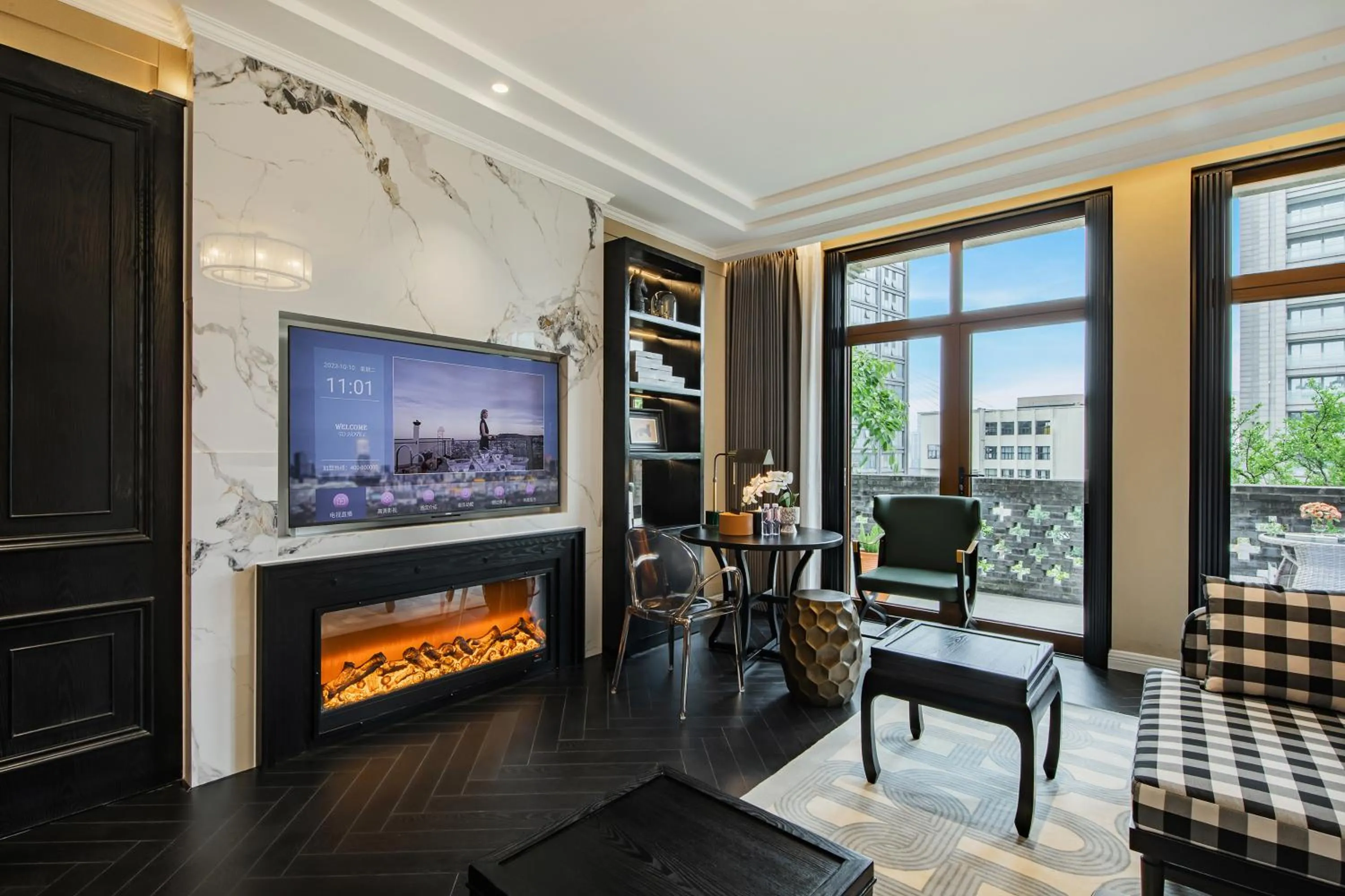 TV and multimedia in CHONGQING MANQUE MANSION