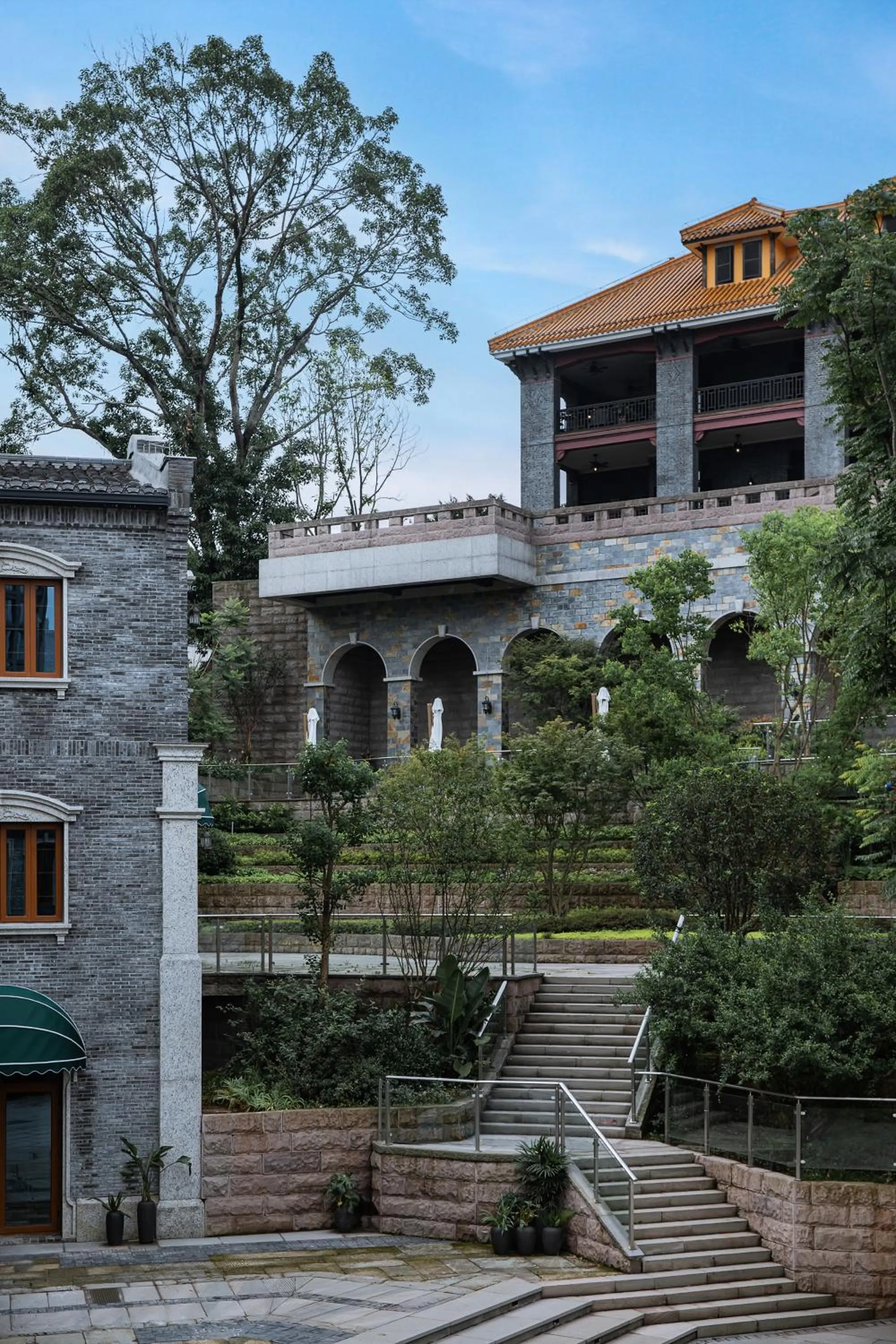 Property building in CHONGQING MANQUE MANSION