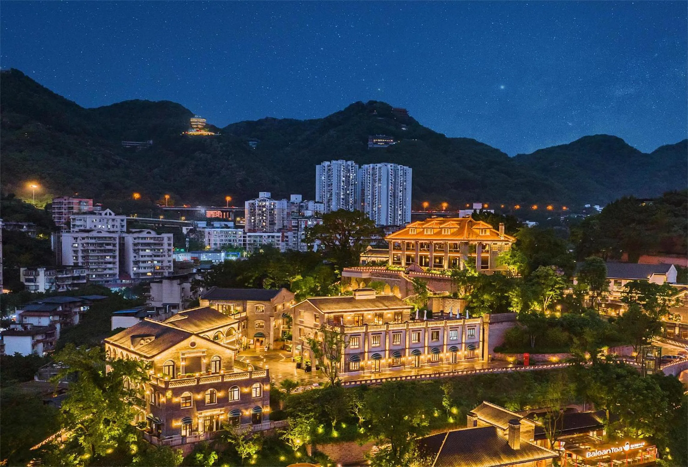 Property building in CHONGQING MANQUE MANSION