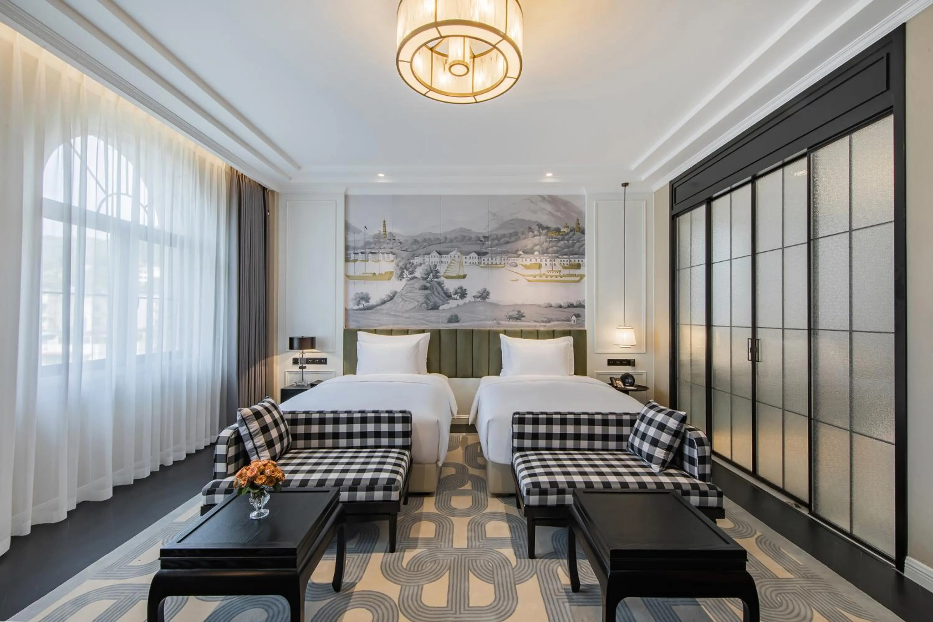 Photo of the whole room in CHONGQING MANQUE MANSION
