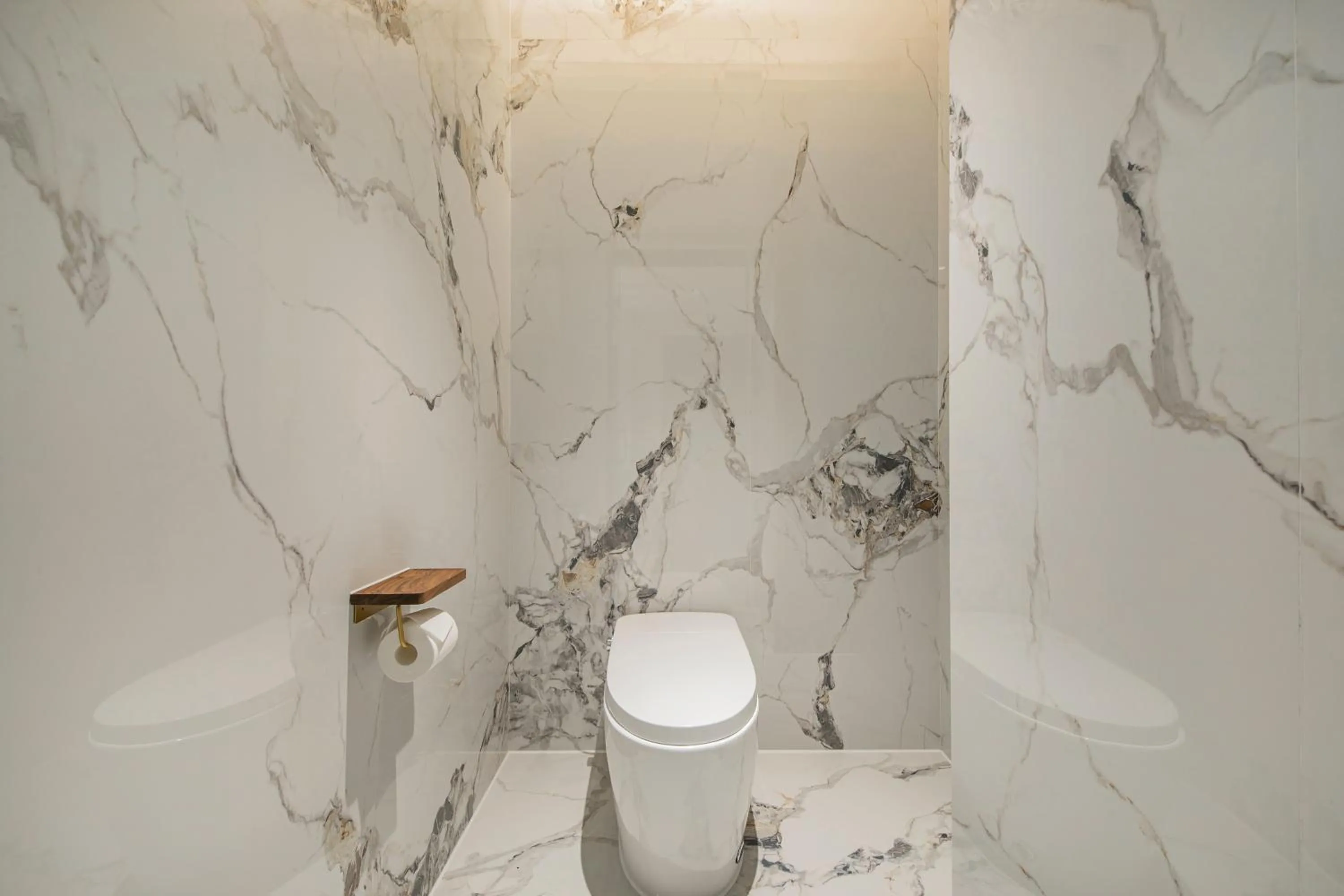 Toilet in CHONGQING MANQUE MANSION