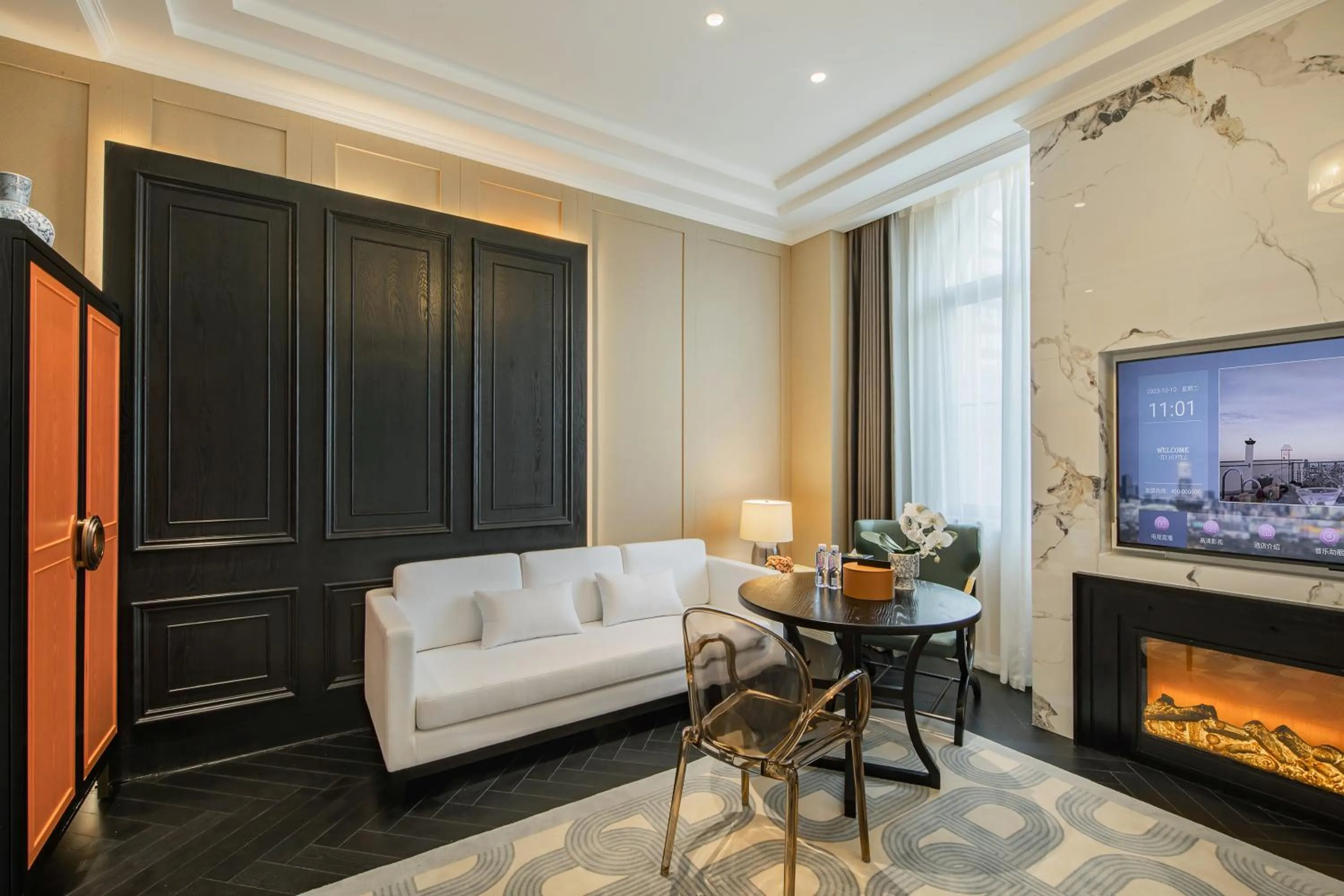 TV and multimedia in CHONGQING MANQUE MANSION
