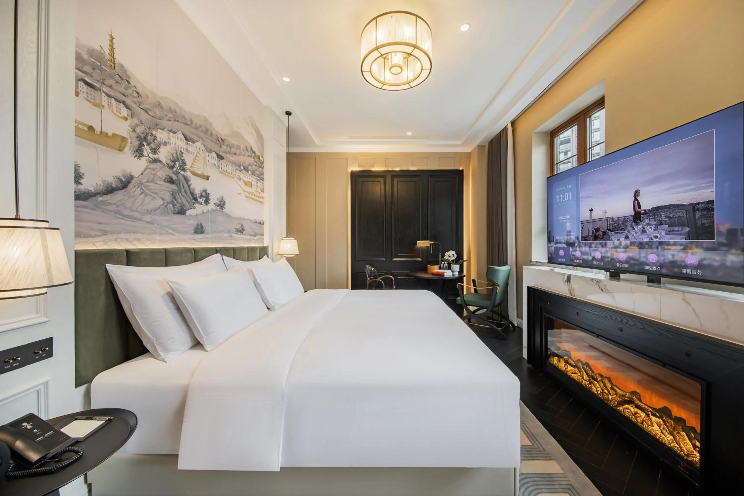 Photo of the whole room, Bed in CHONGQING MANQUE MANSION