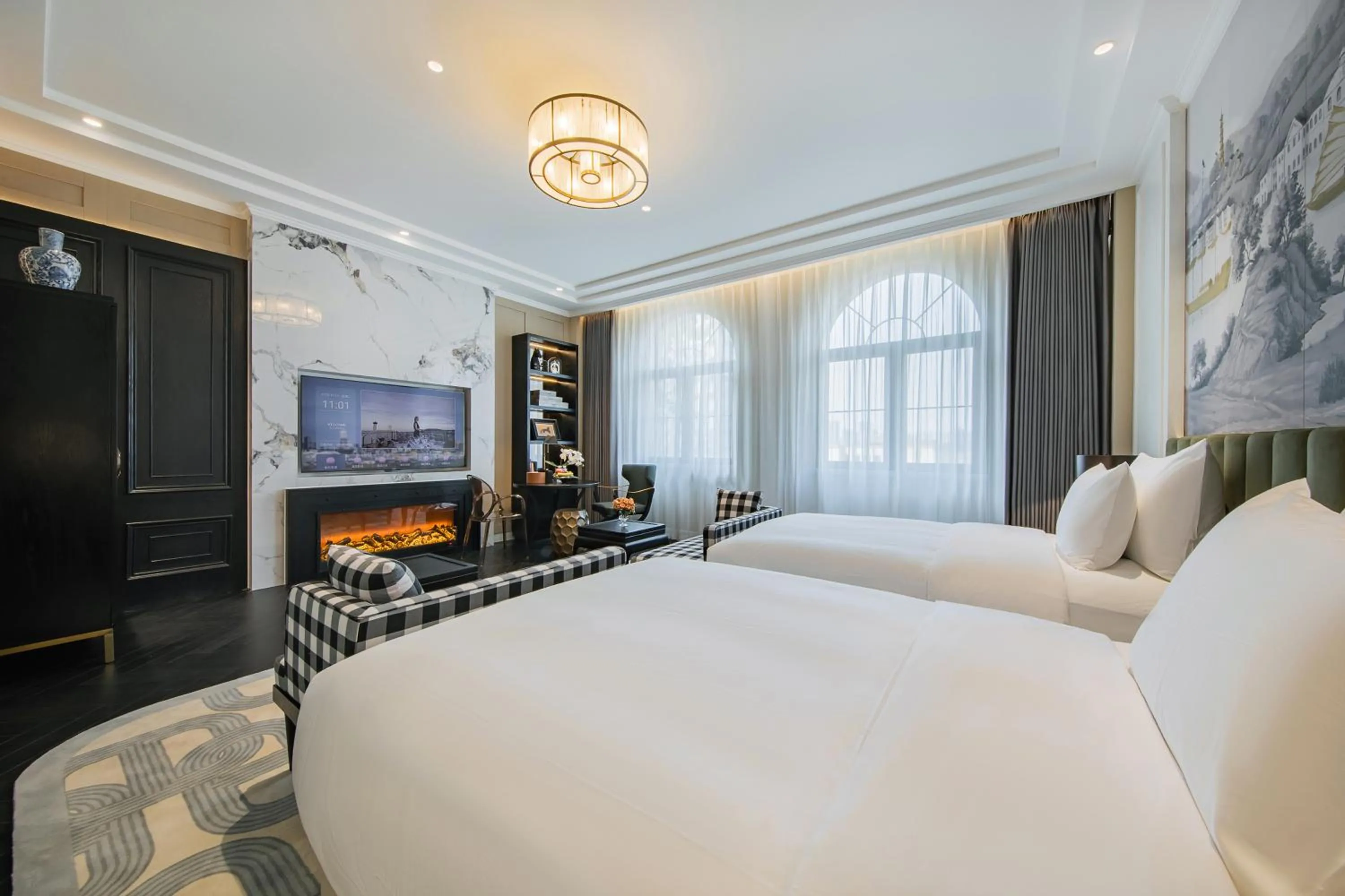 Photo of the whole room, Bed in CHONGQING MANQUE MANSION