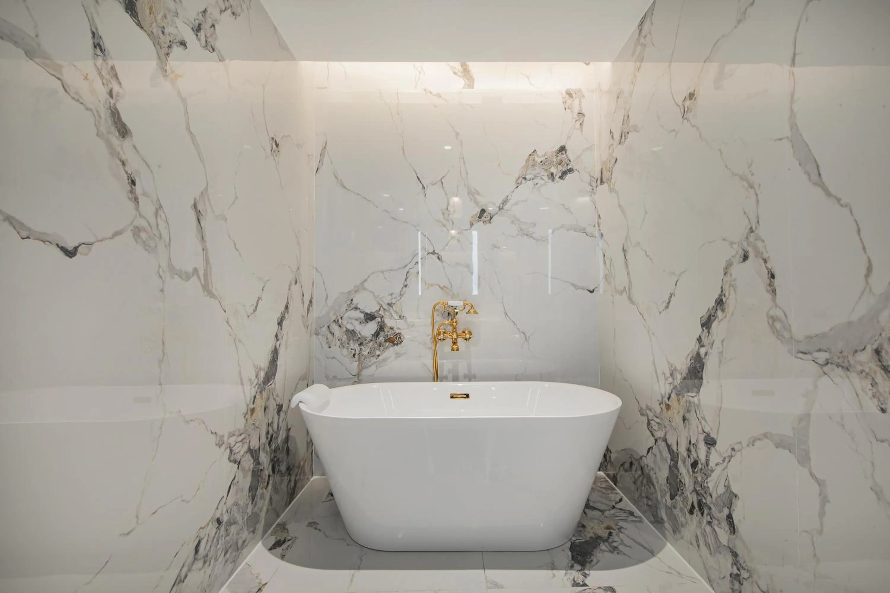 Bath in CHONGQING MANQUE MANSION
