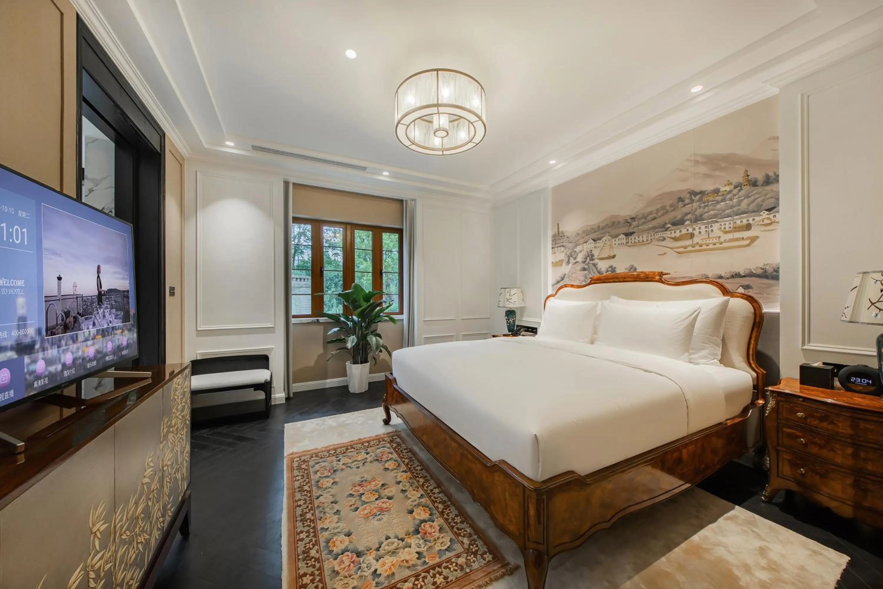 Bedroom, Bed in CHONGQING MANQUE MANSION