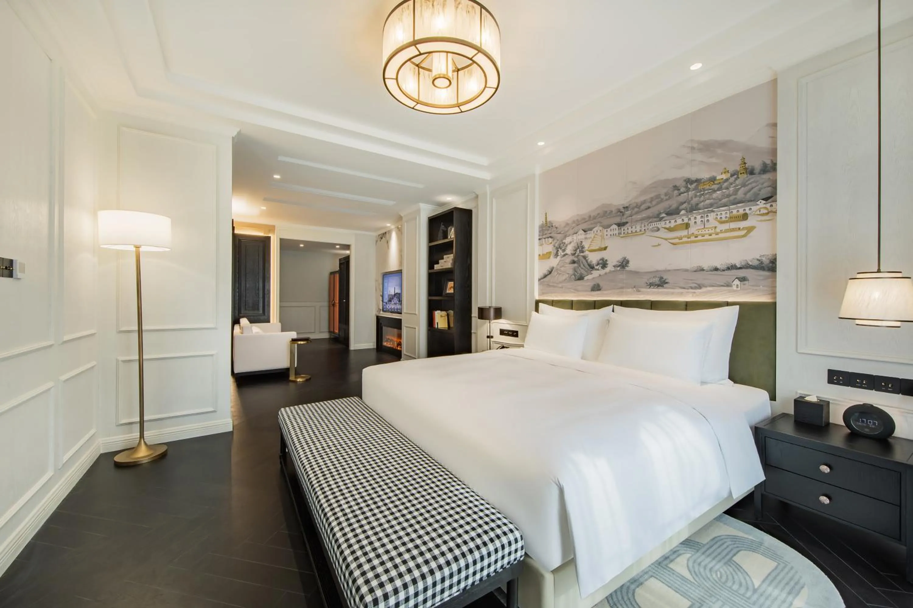 Photo of the whole room, Bed in CHONGQING MANQUE MANSION
