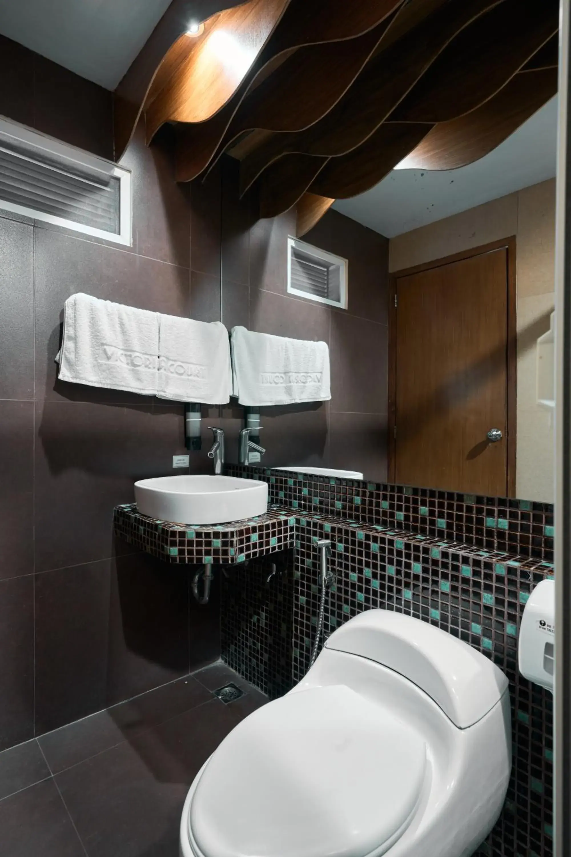 Victoria Court Suites - Pasig Victoria Court Suites - Pasig